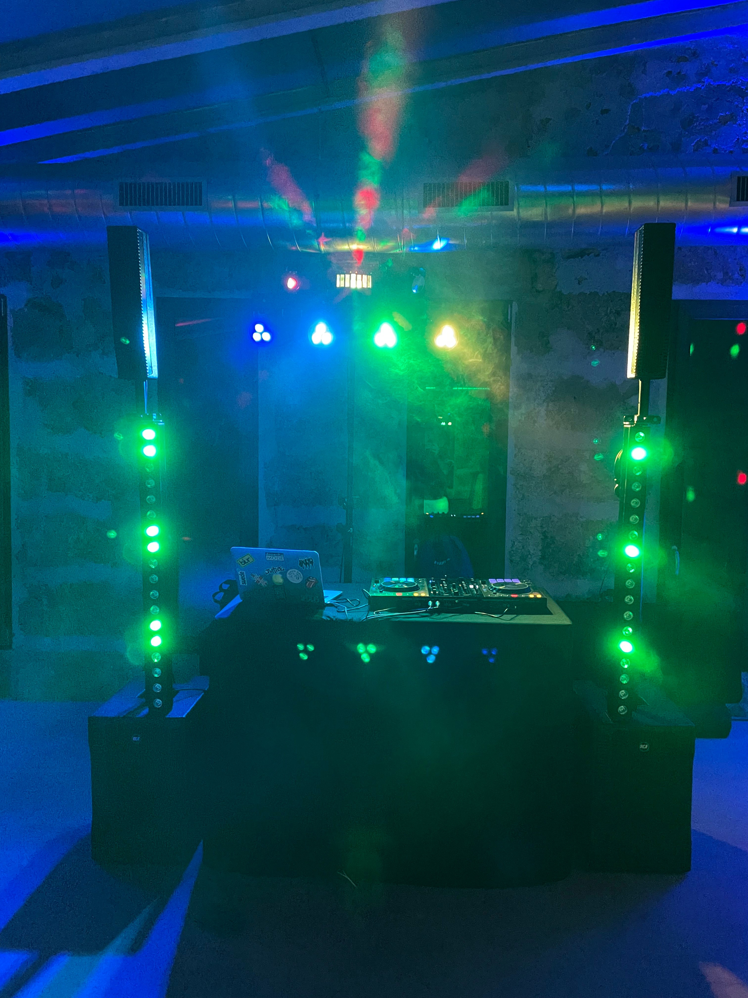 Basic Disco Set Up. Music for events mallorca
