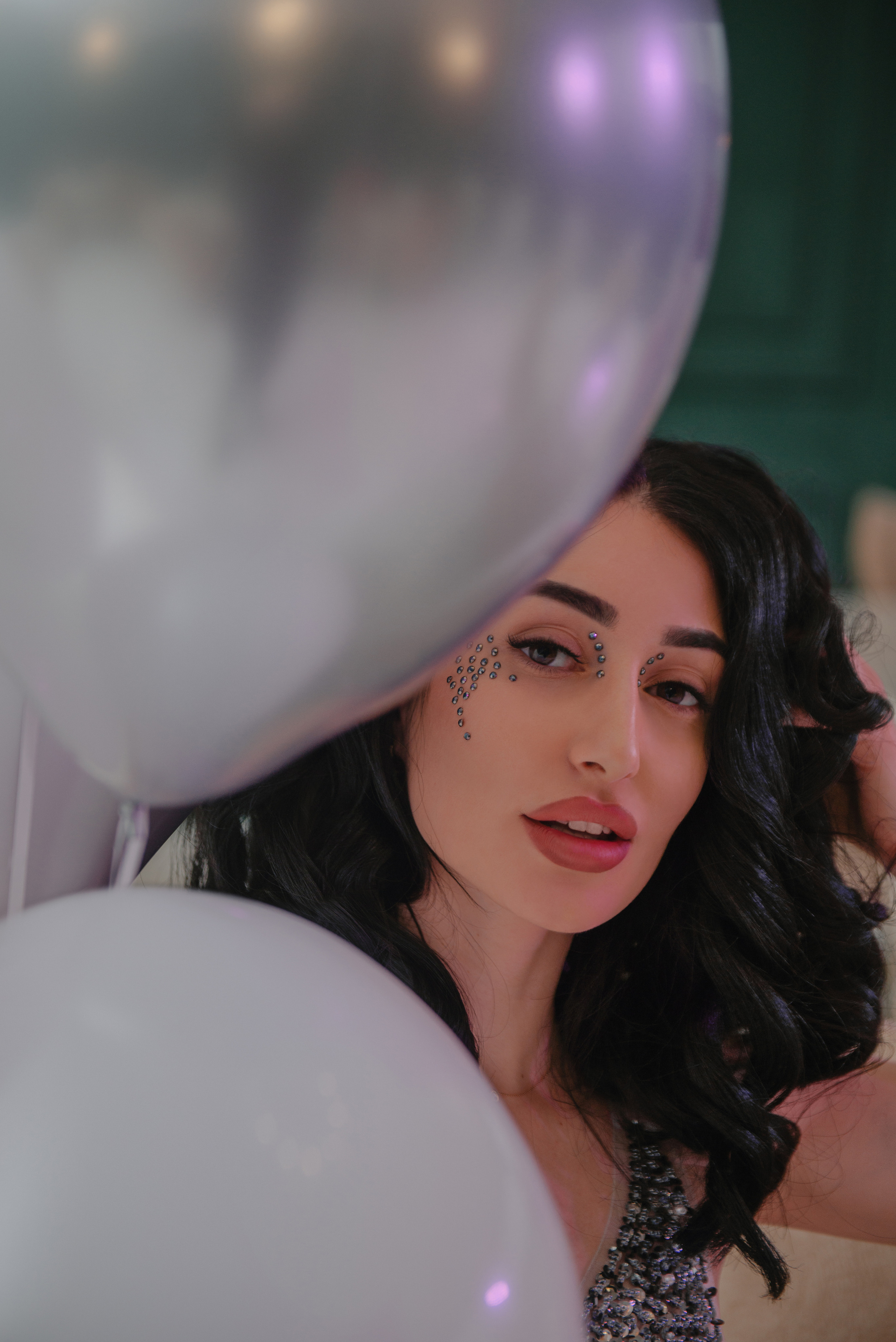 Portrait photoshoot in beautiful dresses in a restaurant in Prague. Professional photographer in Prague Anastasia Haritonova