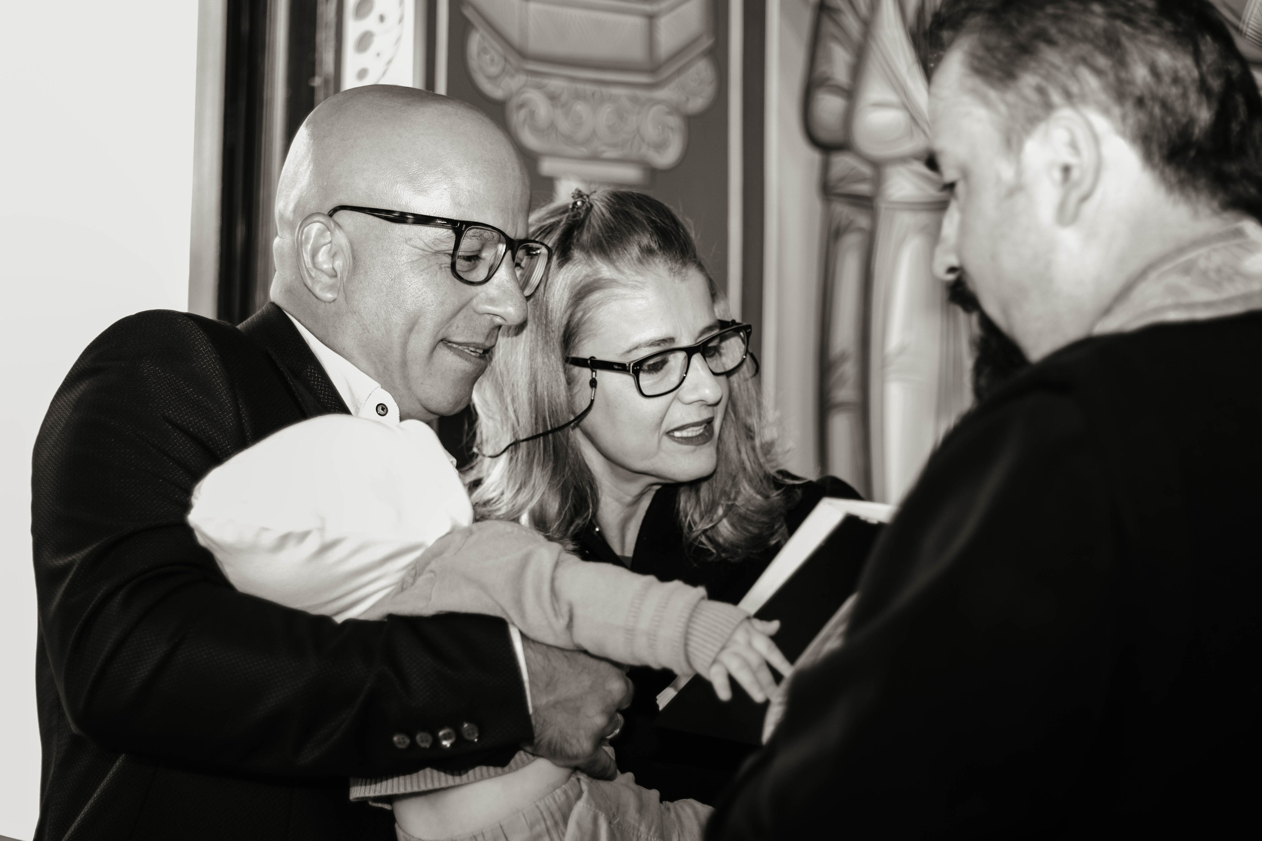 Ennoah. Fotograf si videograf — evenimente si studio