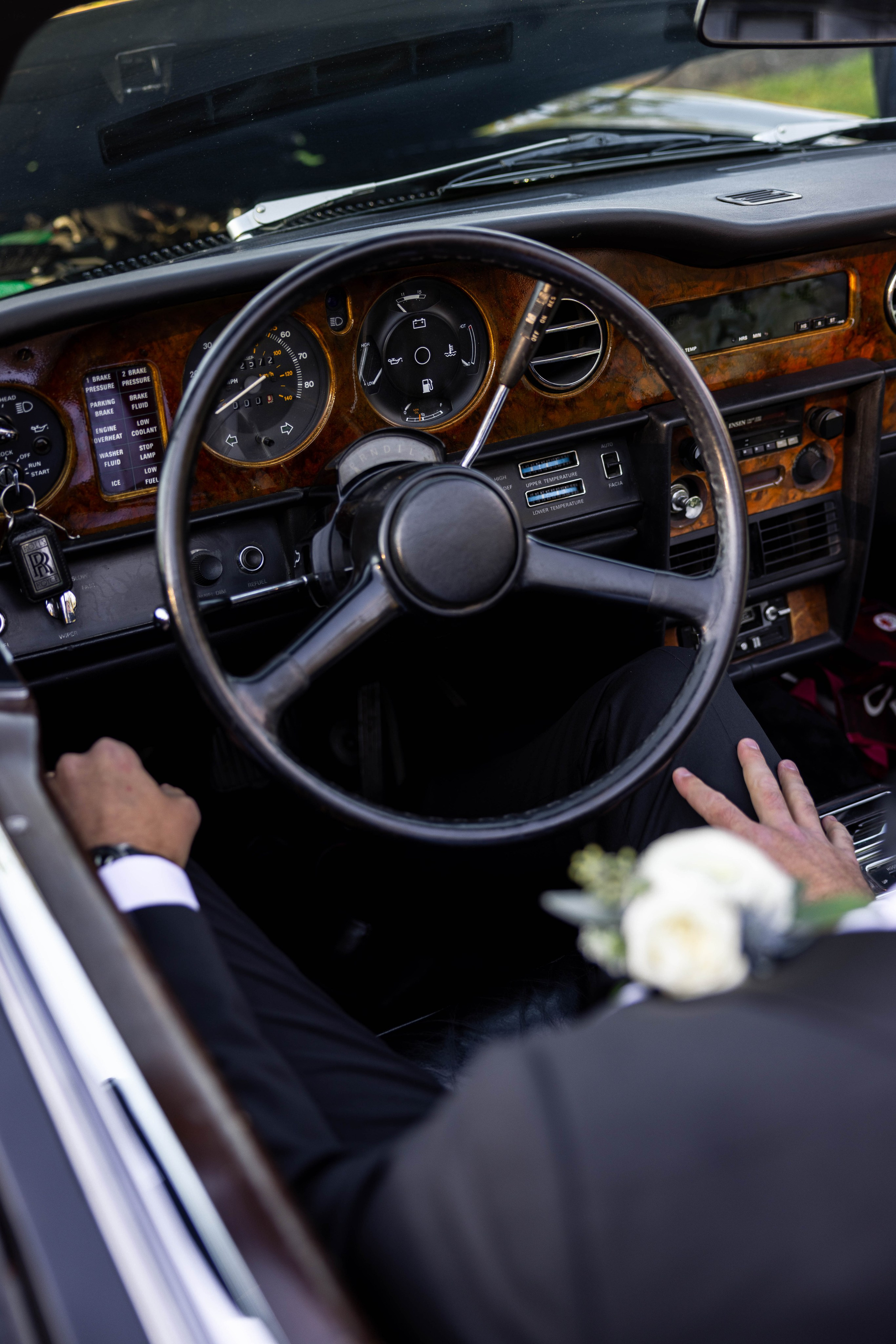 Elegant & Timeless Wedding Photography at Hotel Saskatchewan. Wedding photography and videography in Regina, Saskatchewan