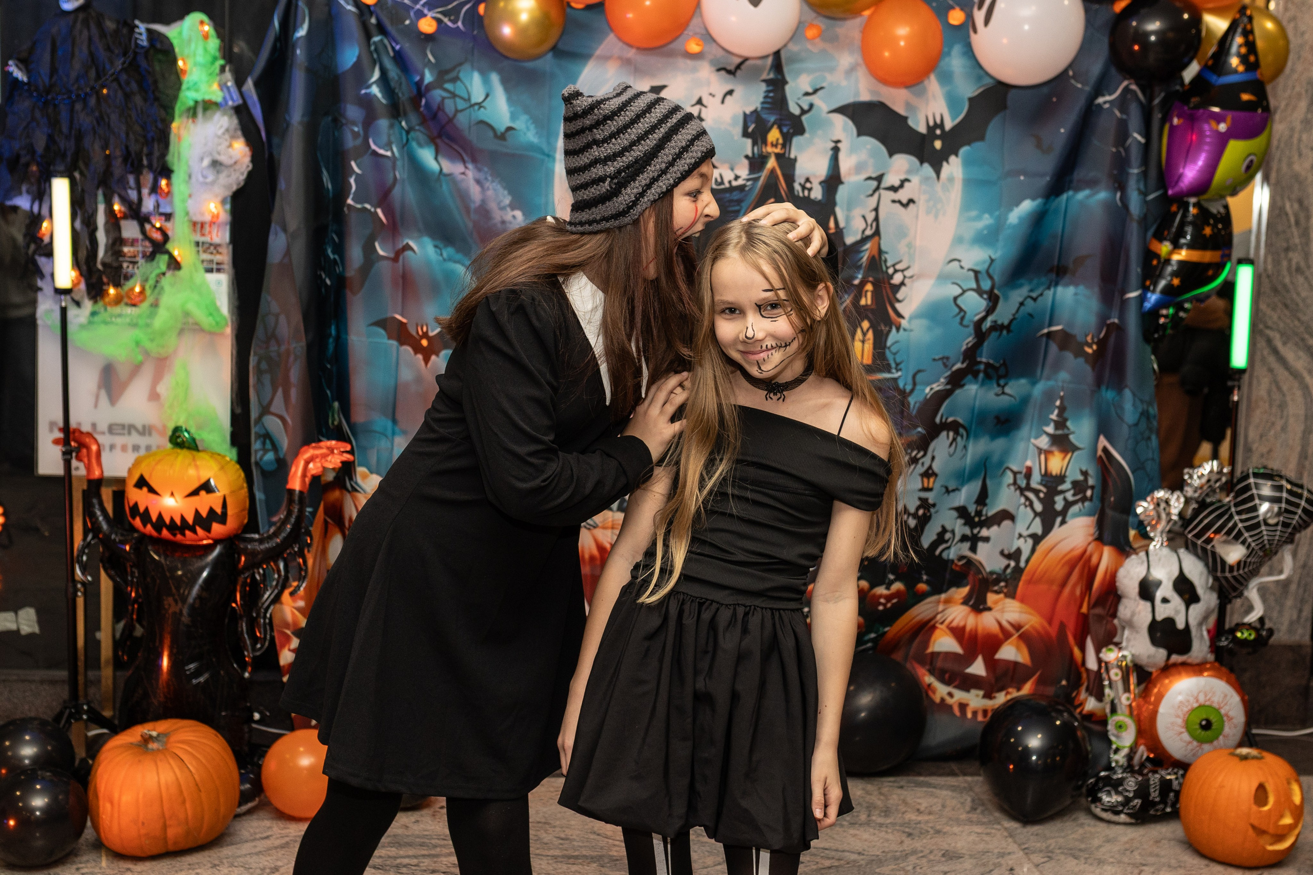 Leo dance studio Helloween 2025. Семейный и детский фотограф в Варшаве Мила Бобровская