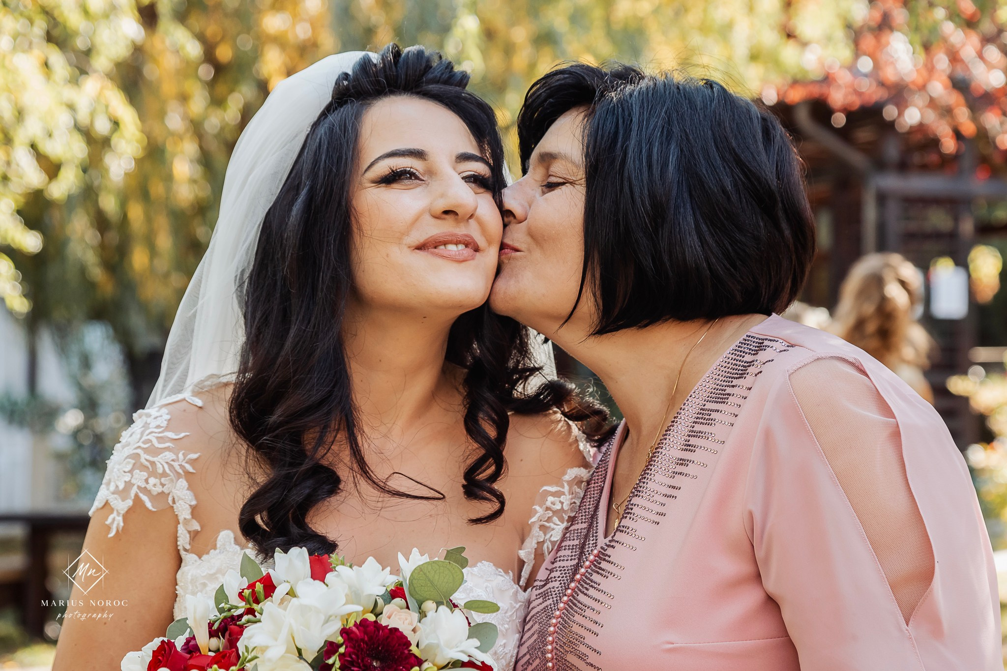 Elena & Petrisor | Hotel Restaurant La Castel Iasi