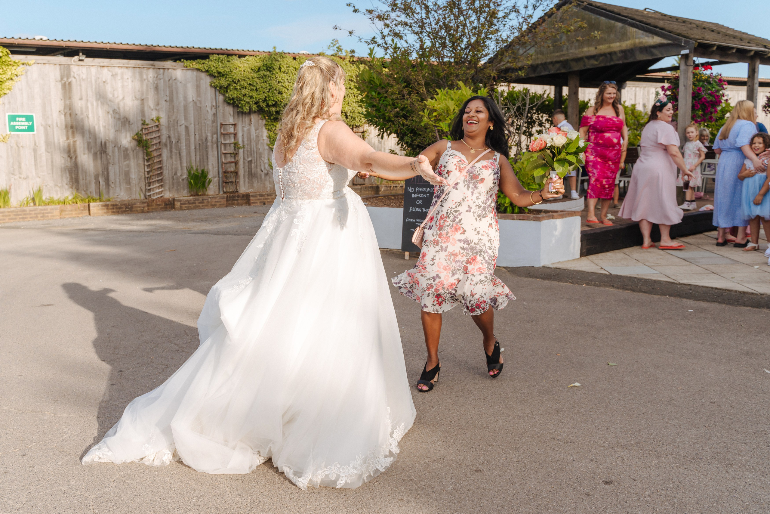 Wedding at Bird Hills Golf Centre. Photographer in England Ekaterina Romanova