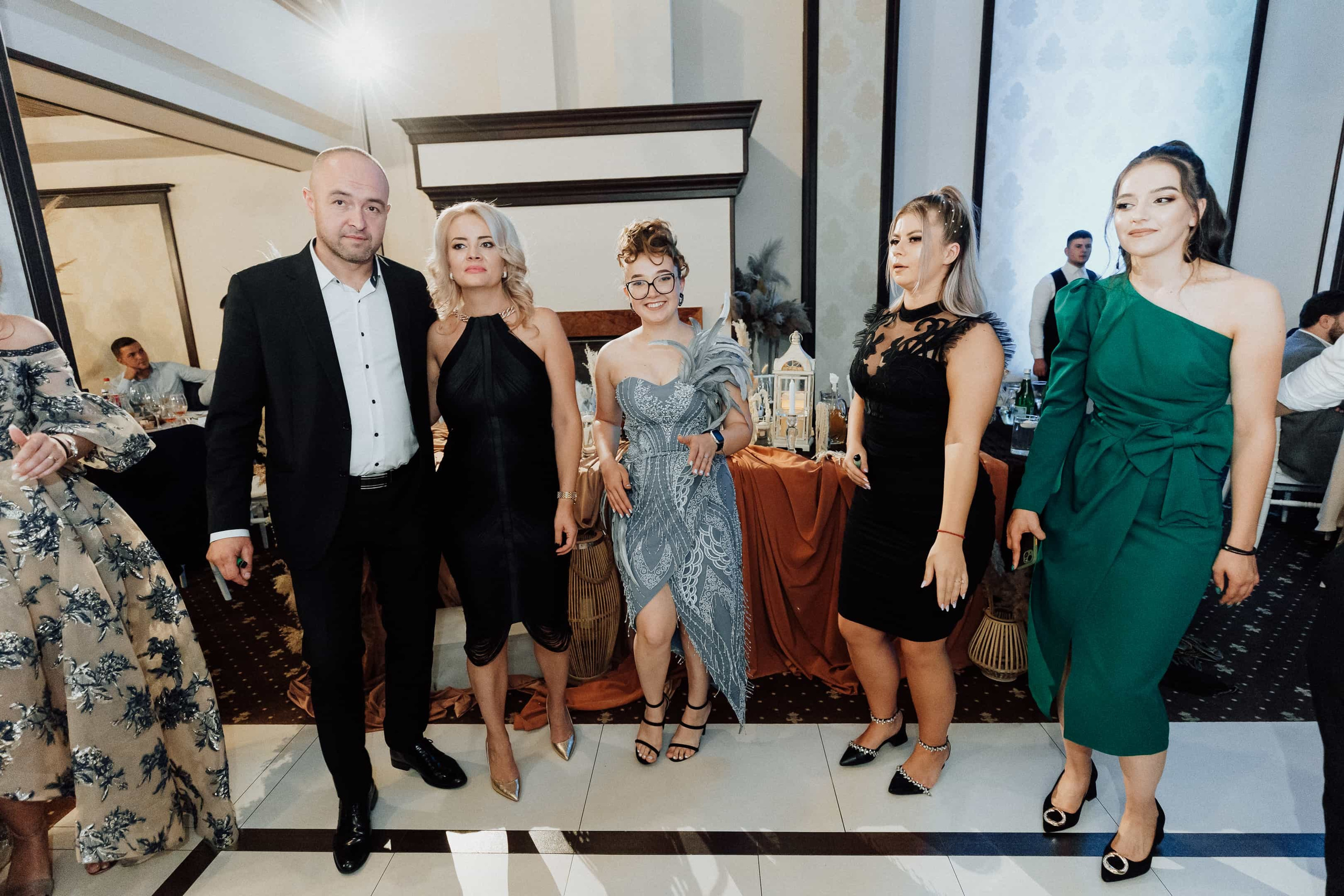 Stefanel & Elena. MovieFrames.ro