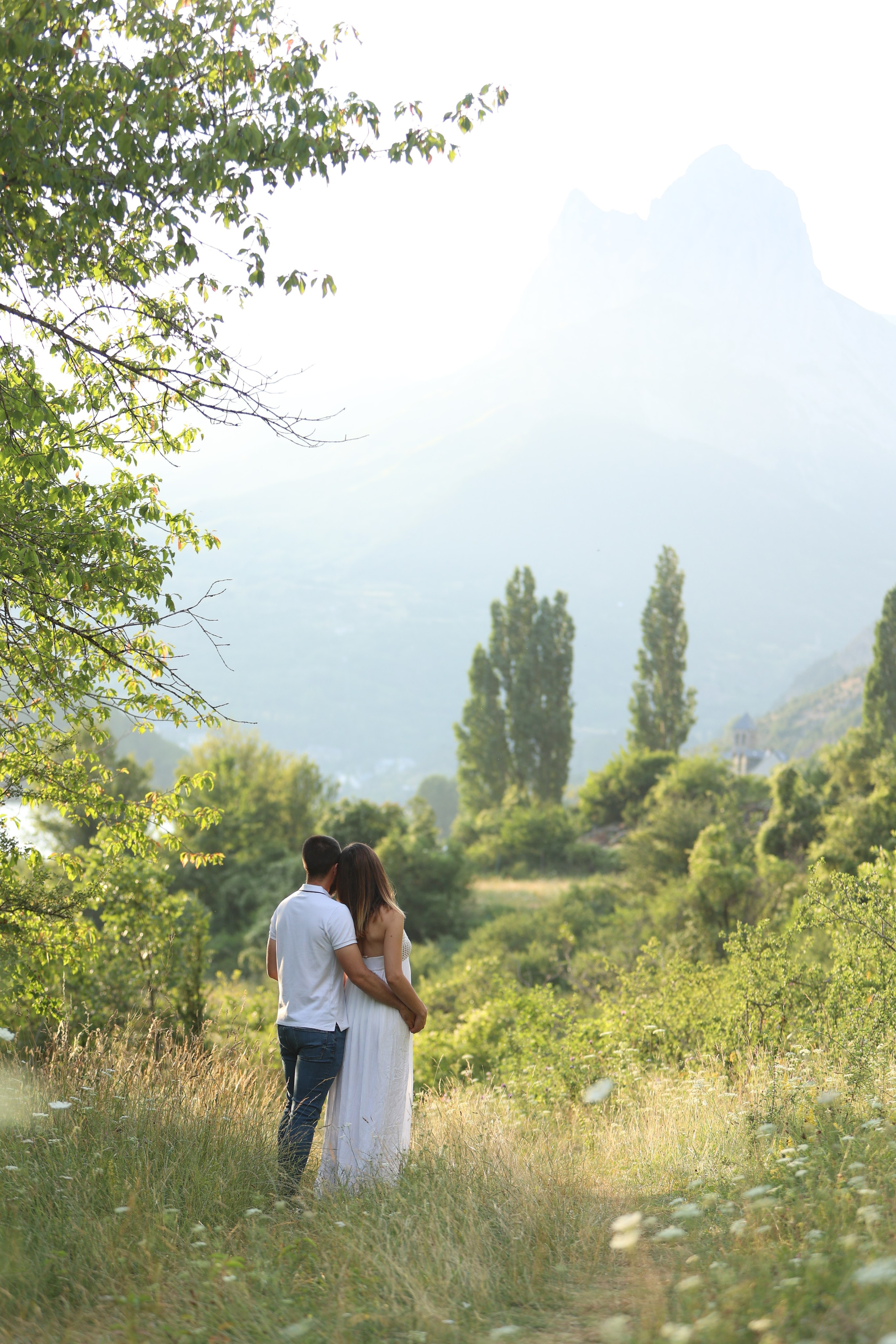 Fotografía de Eventos, Embarazo y Familiar en Pirineos