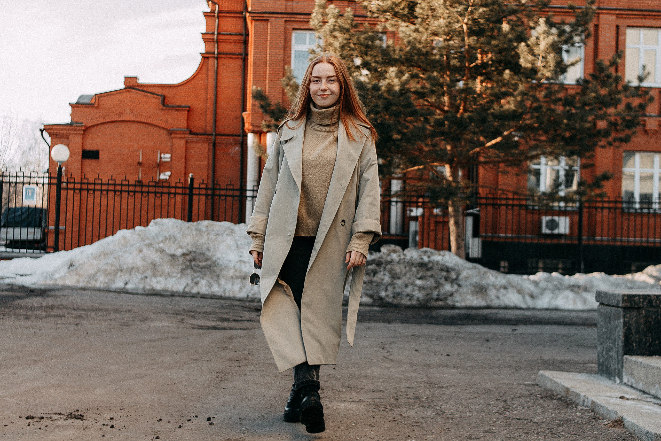 Dasha at the Palace of Culture. Wedding and portrait photographer in Beograd Ekaterina Makedonskaya