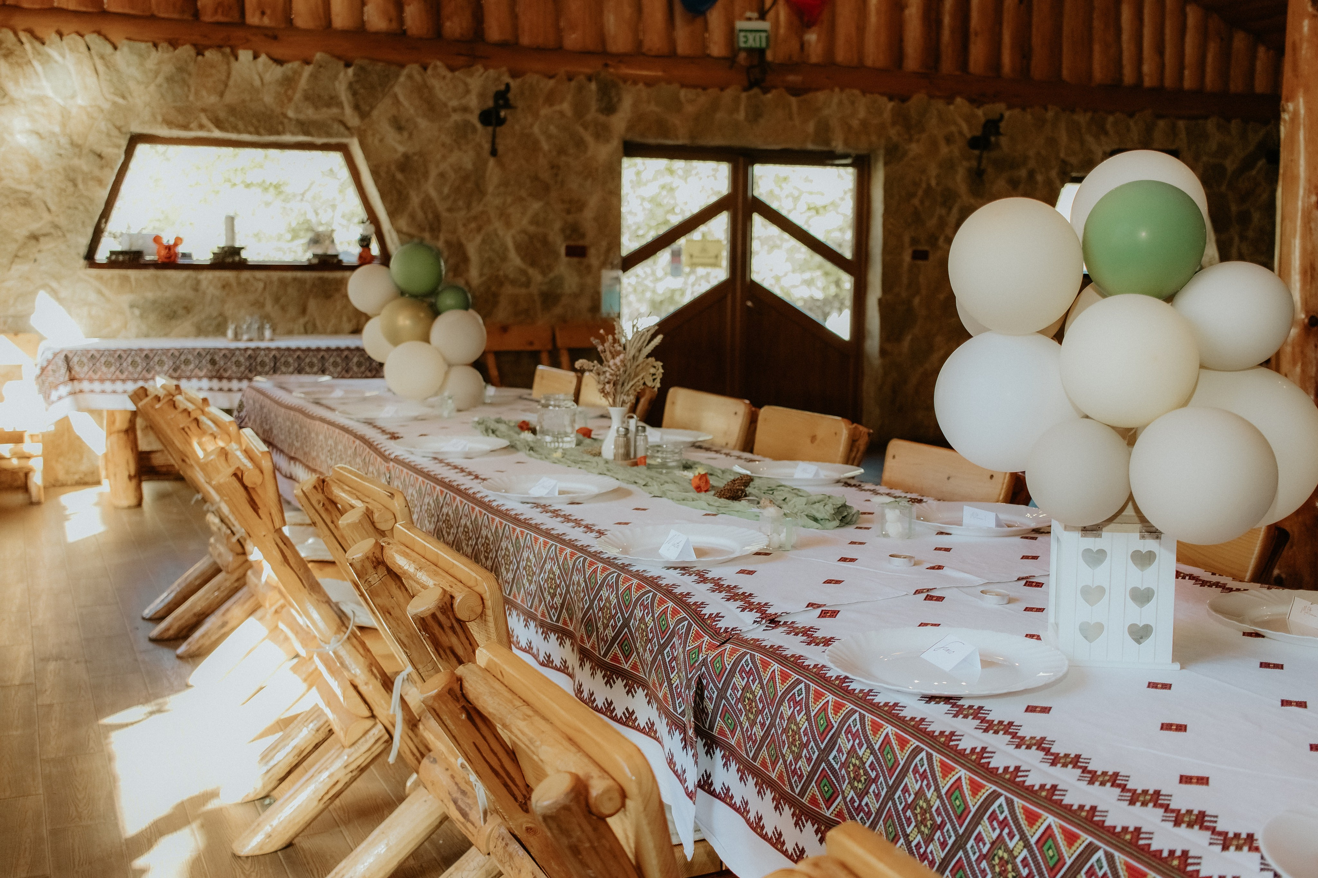 Razvan. Fotograf si videograf — evenimente si studio