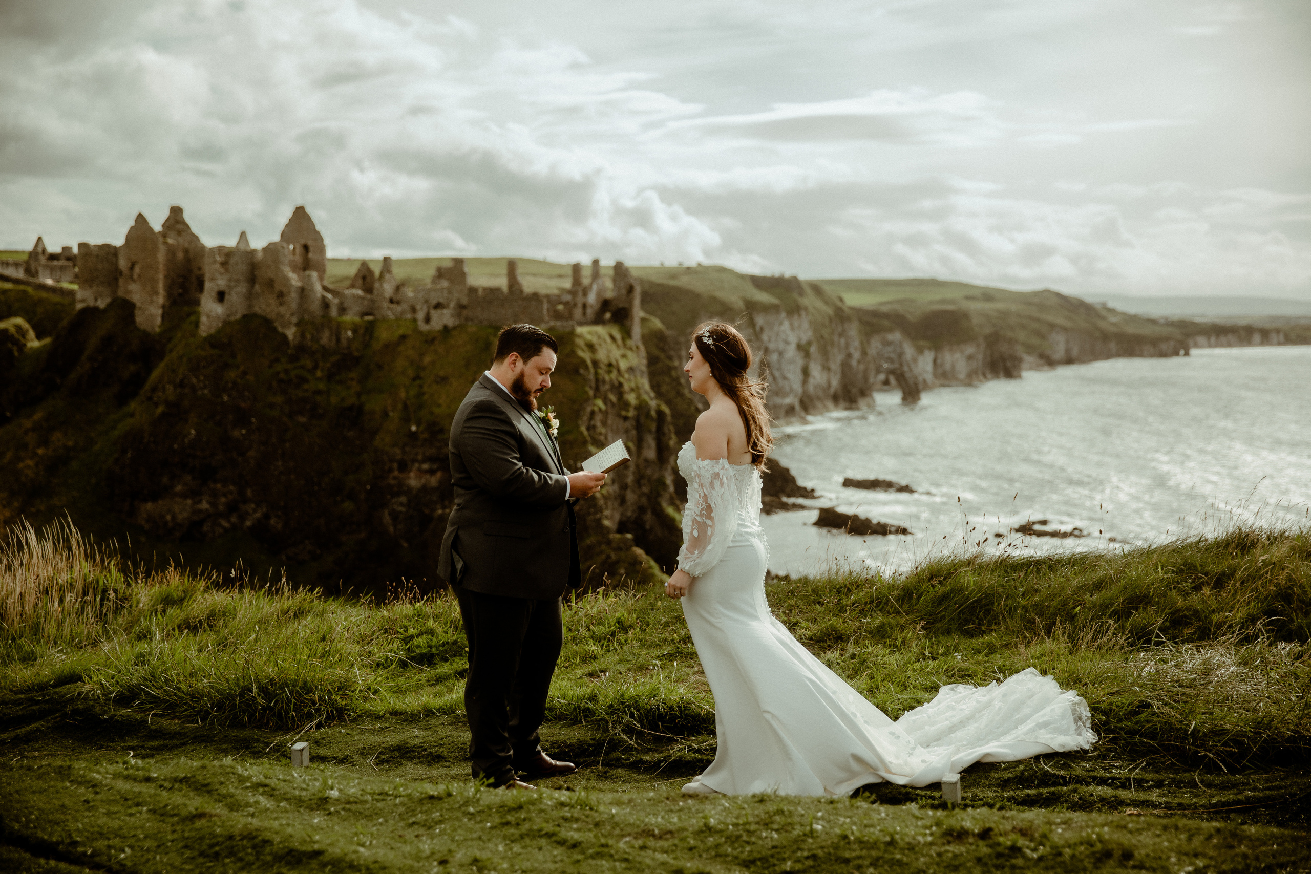 Poetic Nothern Ireland Elopement. Iceland elopement photo and video | Nikolaichik Photo