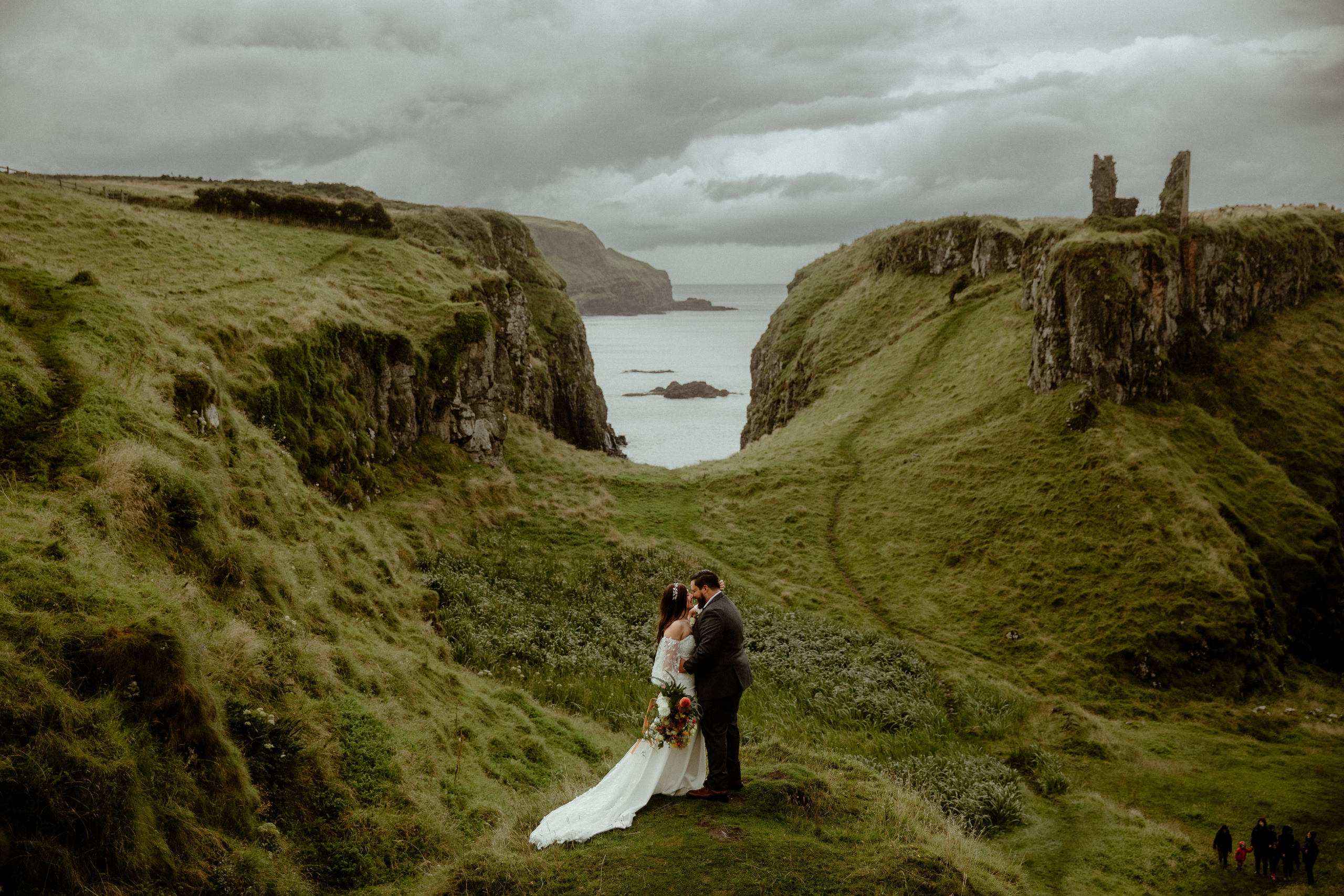 Poetic Nothern Ireland Elopement. Iceland elopement photo and video | Nikolaichik Photo