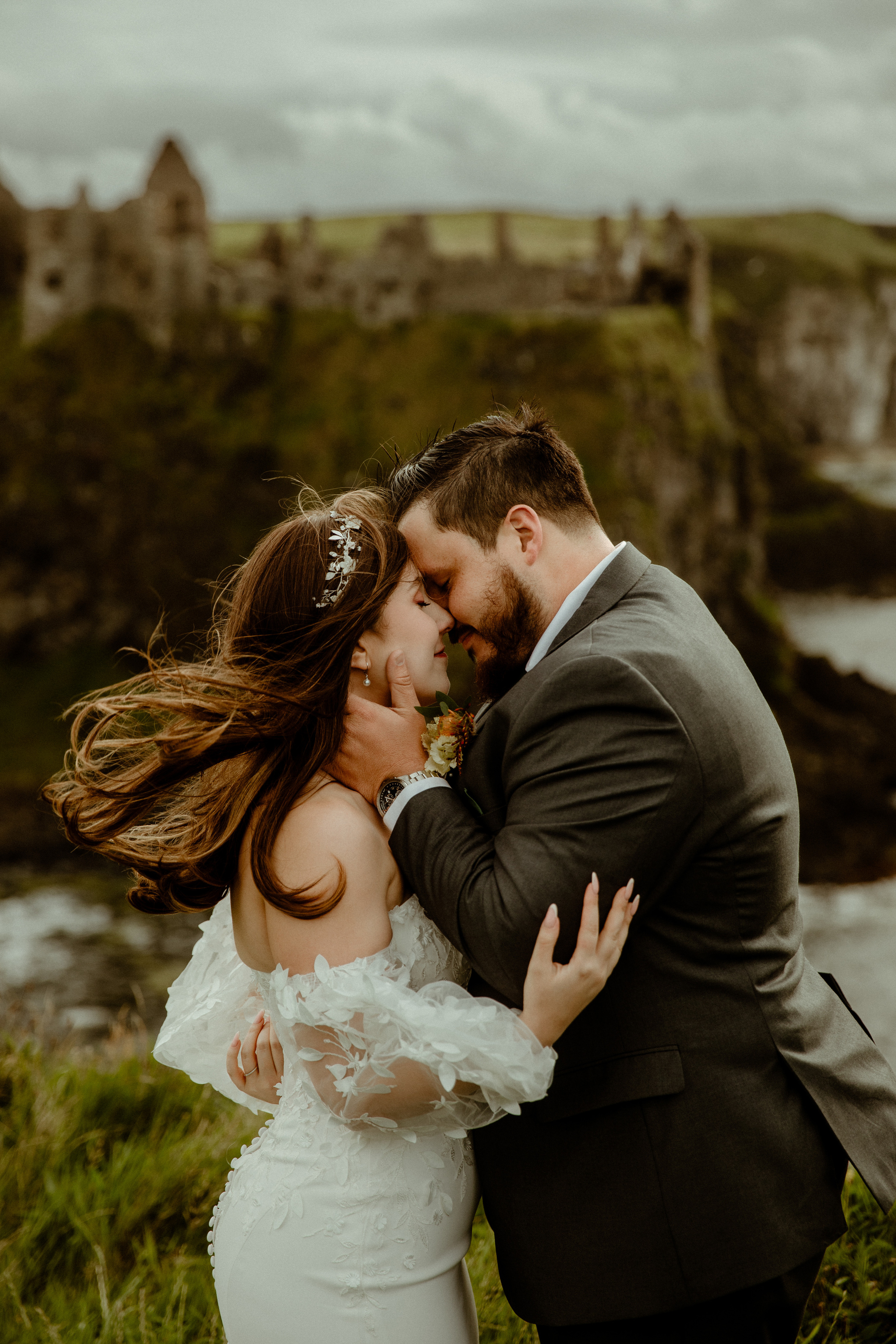 Poetic Nothern Ireland Elopement. Iceland elopement photo and video | Nikolaichik Photo