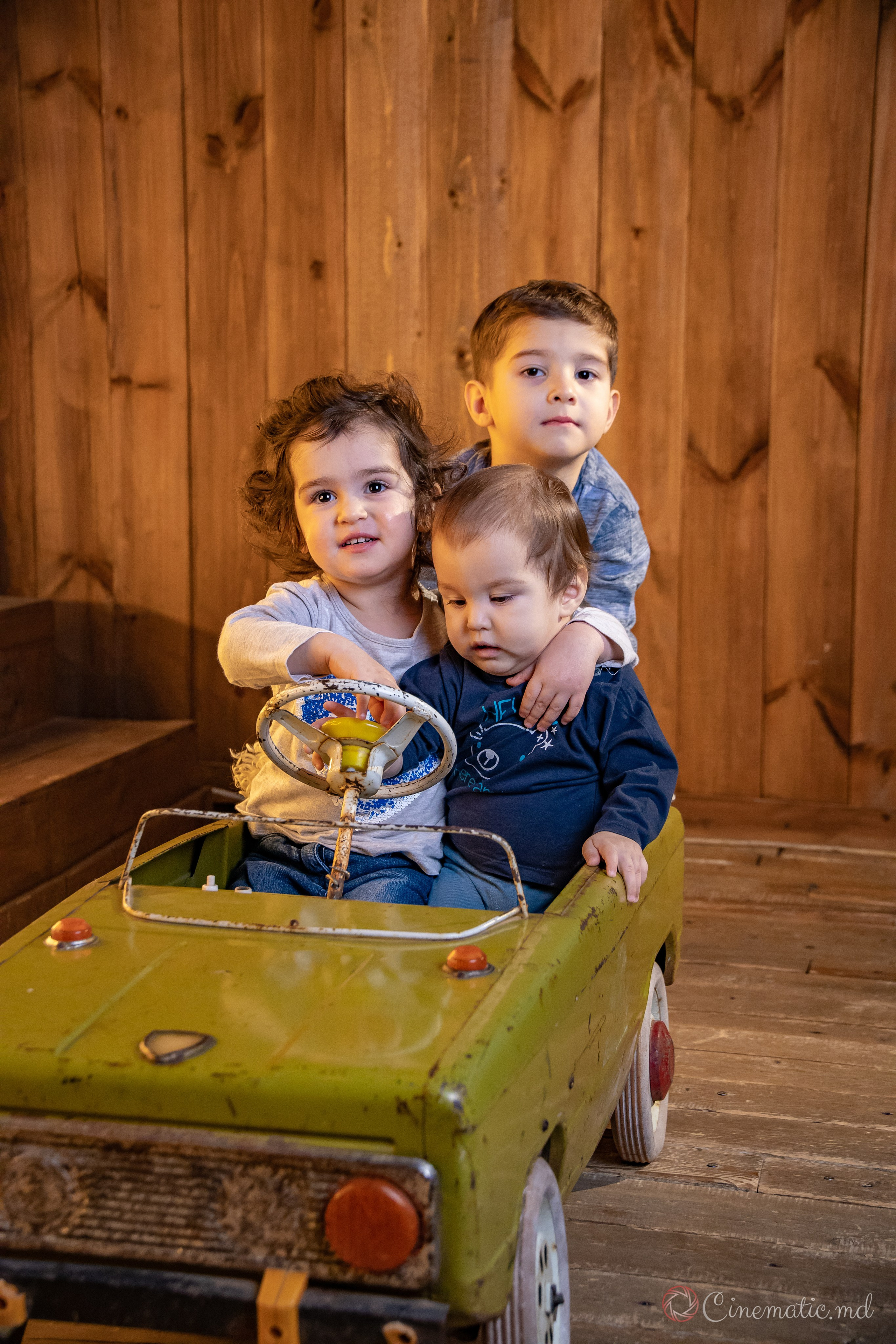 Sedinta foto de Revelion. ✔️ Servicii foto si video in Chisinau Moldova - Cinematic.md