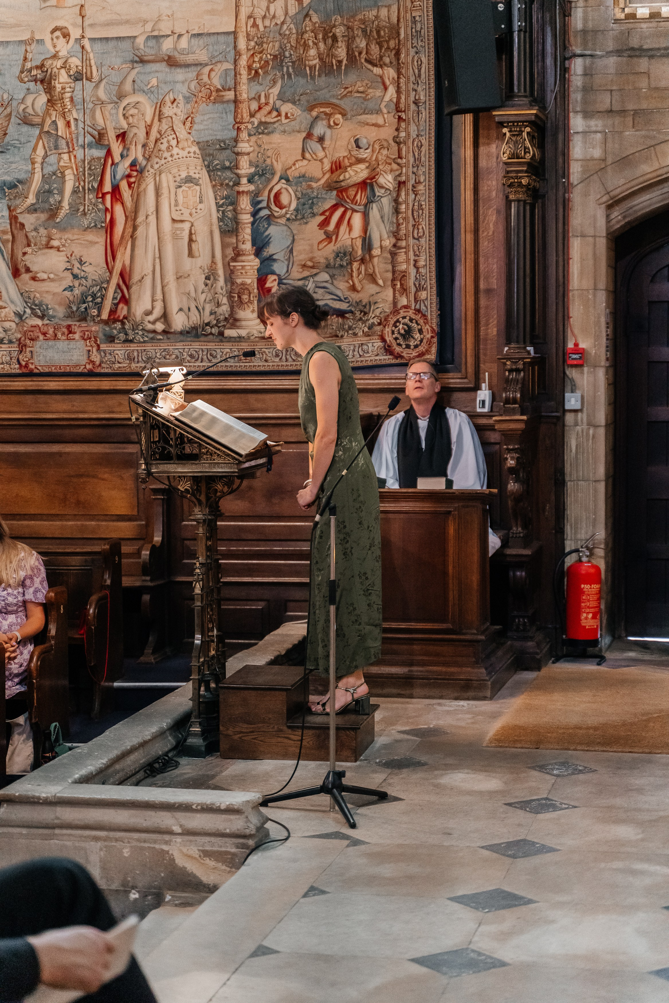 Wedding ceremony at The Lower chapel in Eton, Wedding in Eton, wedding photographer in Eton, wedding photographer in Eton