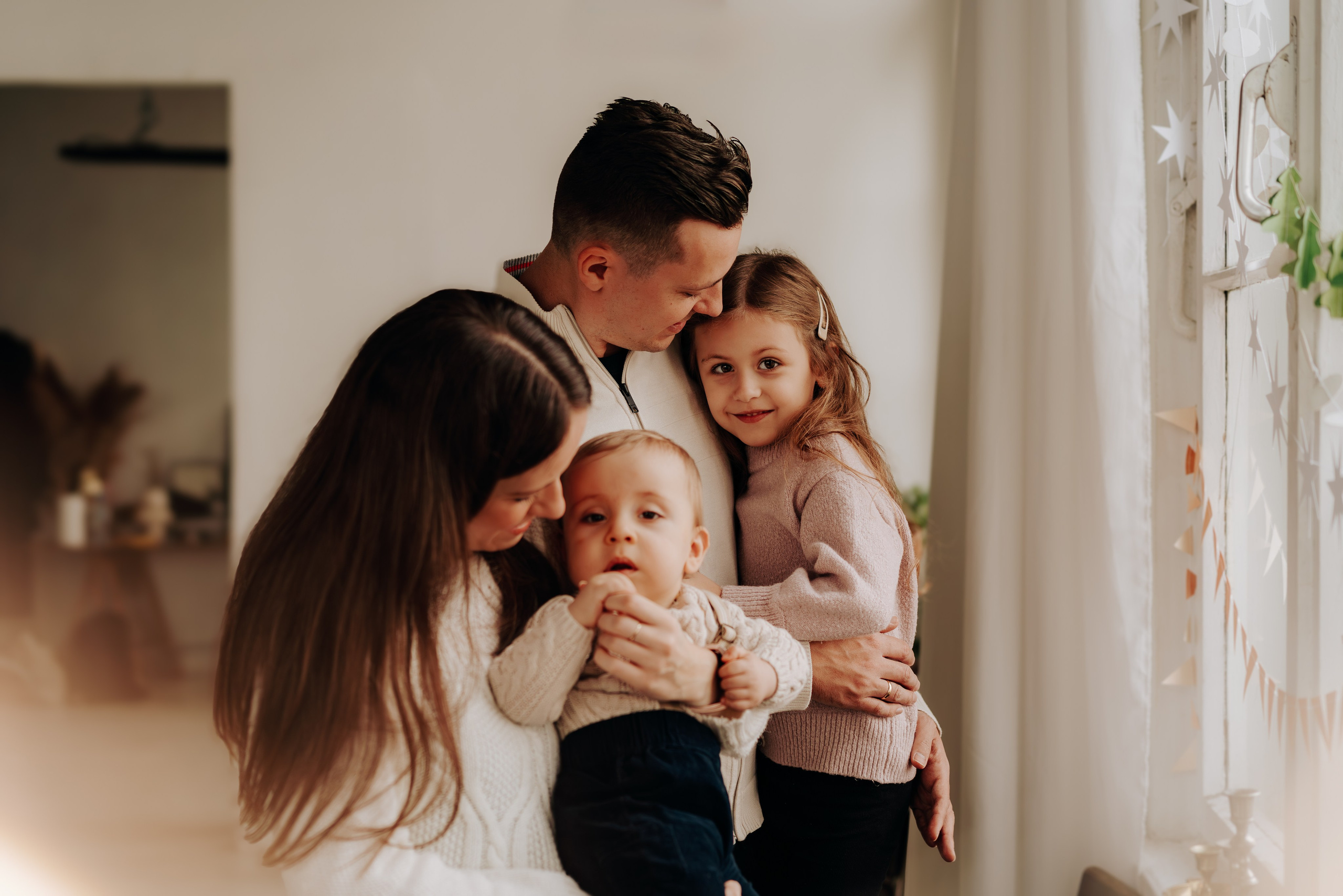 Minimalistyczne sesje świąteczne. Fotograf ślubny & lifestyle Gdańsk, Karolina Baczewska