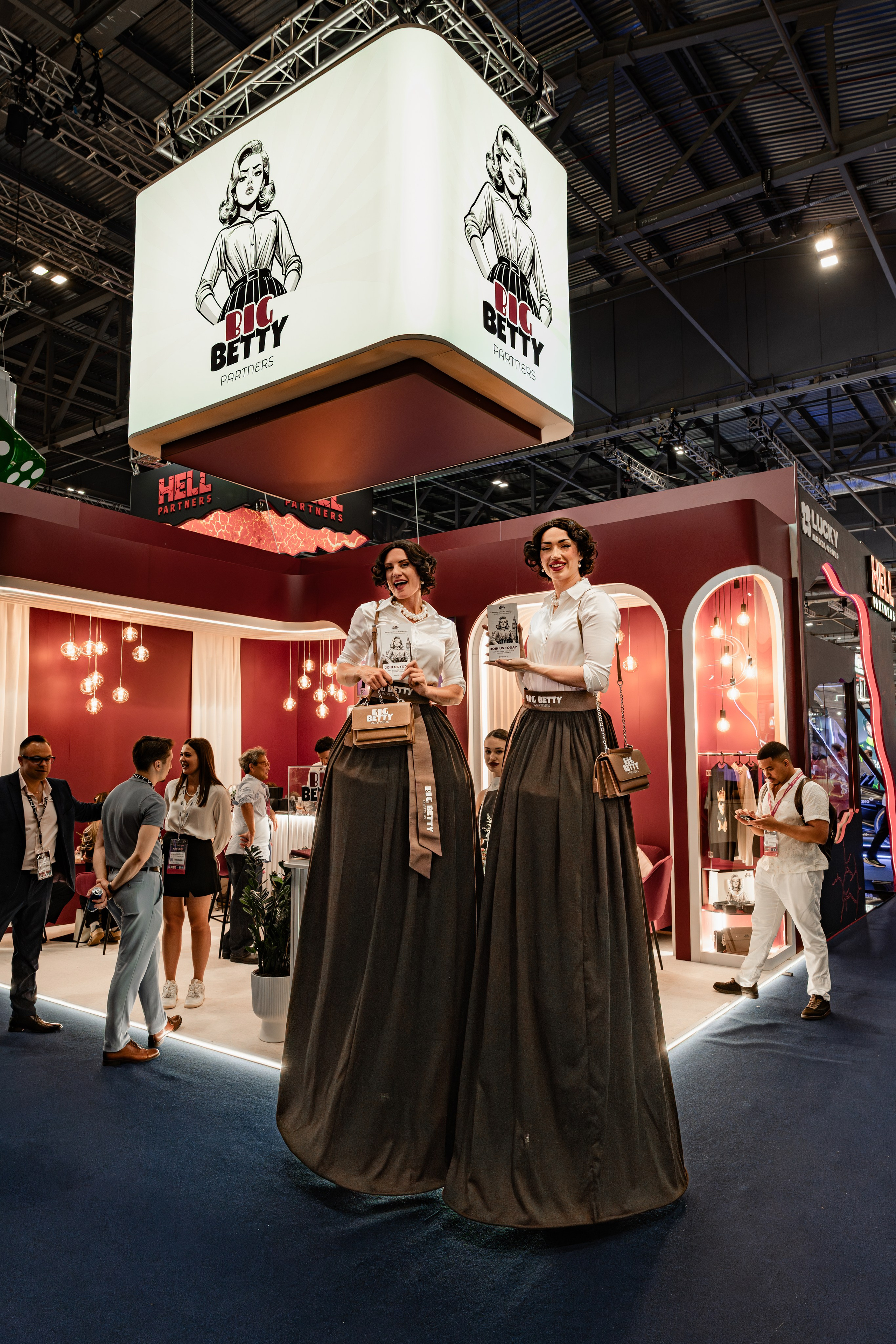 Big Betty 2. Tonya Kyrylenko photographer in London