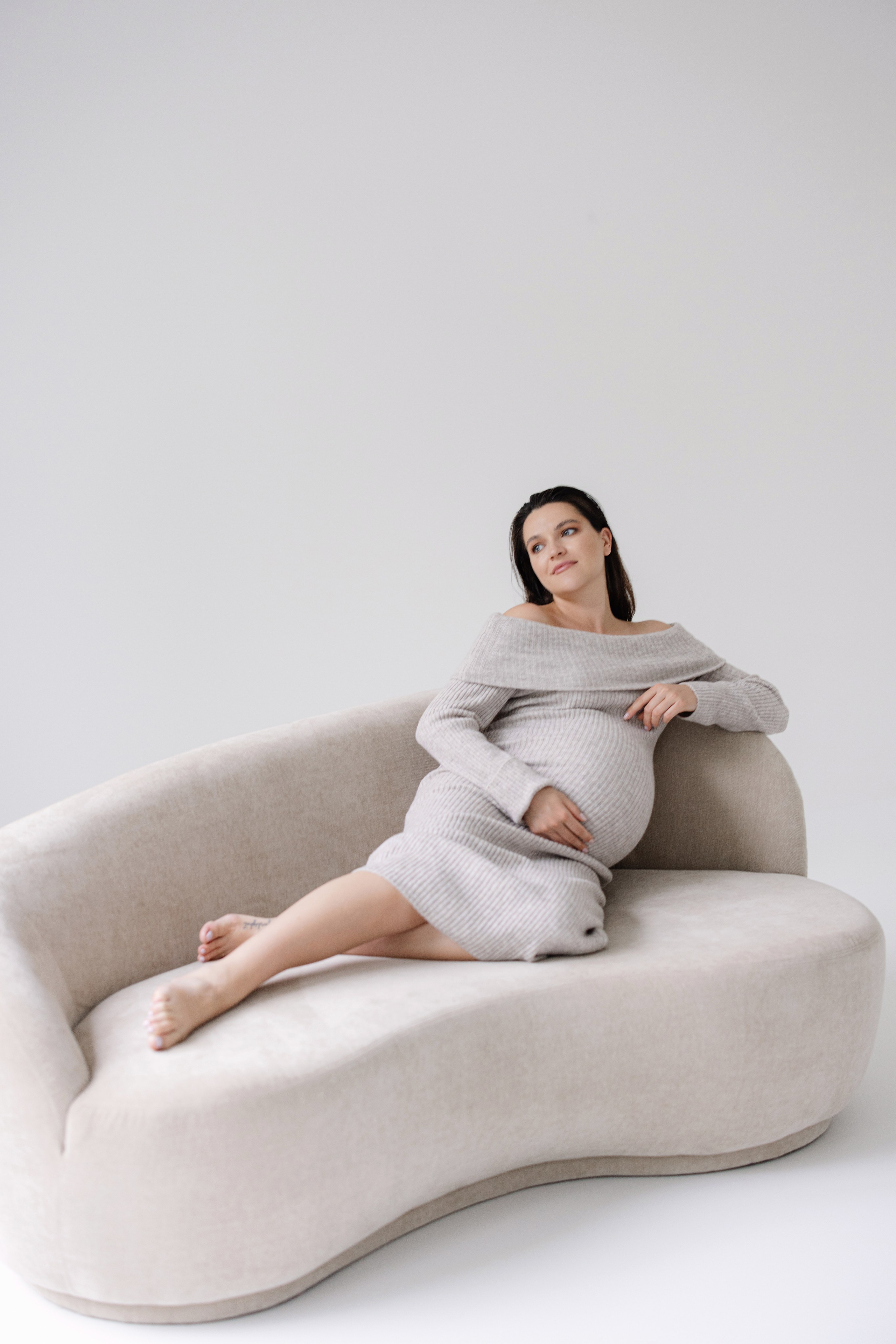 Zeitlose und moderne Schwangerschaftsfotografie in Zürich & Uster — natürlich, unkompliziert und ohne Kitsch. Wedding and Family Photographer Switzerland and Italy. Valeria Diaz