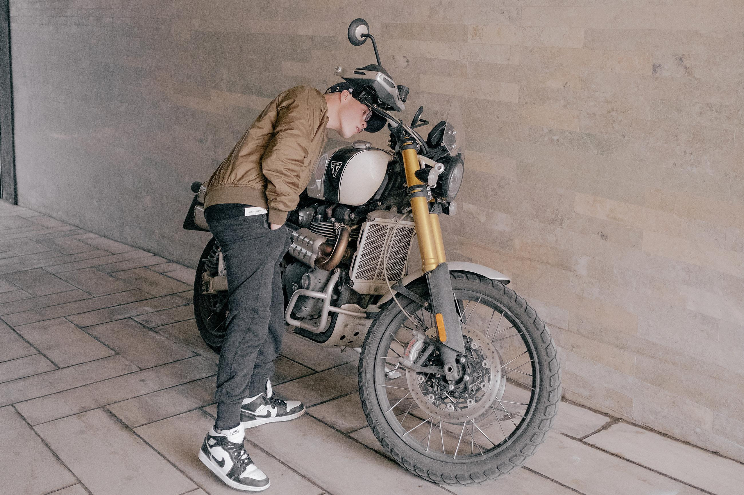 Accompanied employment for people with disabilities — for Tinkoff Journal. Photographer Anastasiya Dubrovina