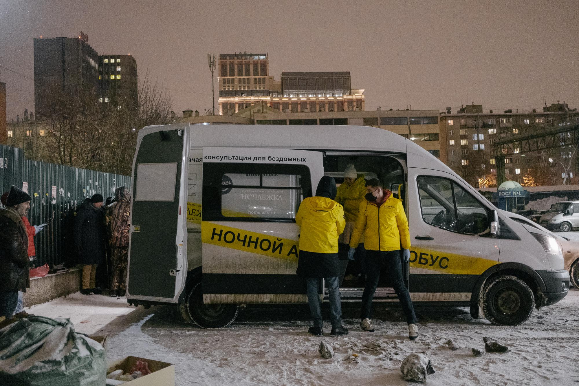 Nochlezhka — for Tinkoff Journal. Photographer Anastasiya Dubrovina