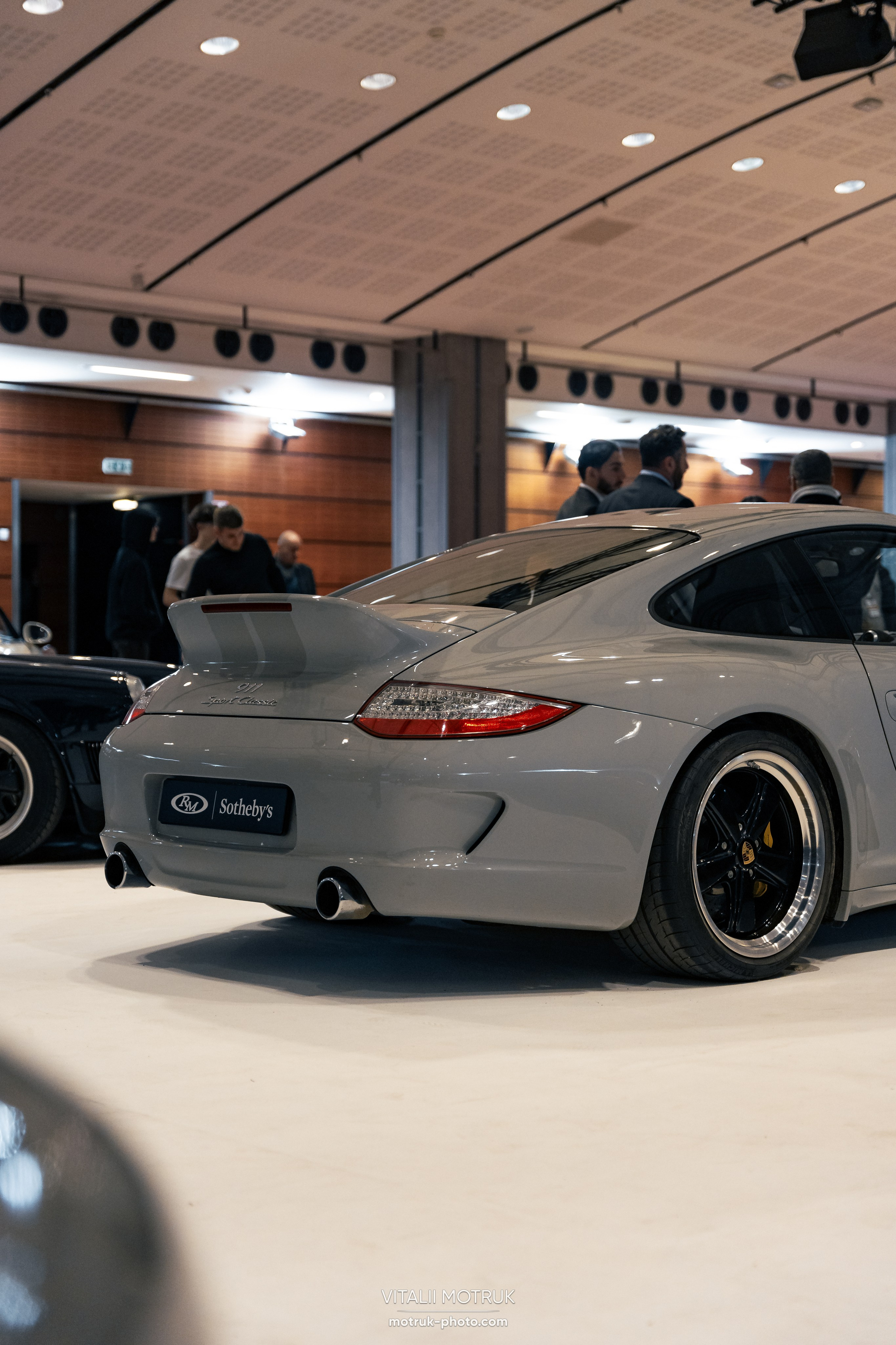 RM Sothebys 2025. Photographe de voitures à Paris — Vitalii Motruk