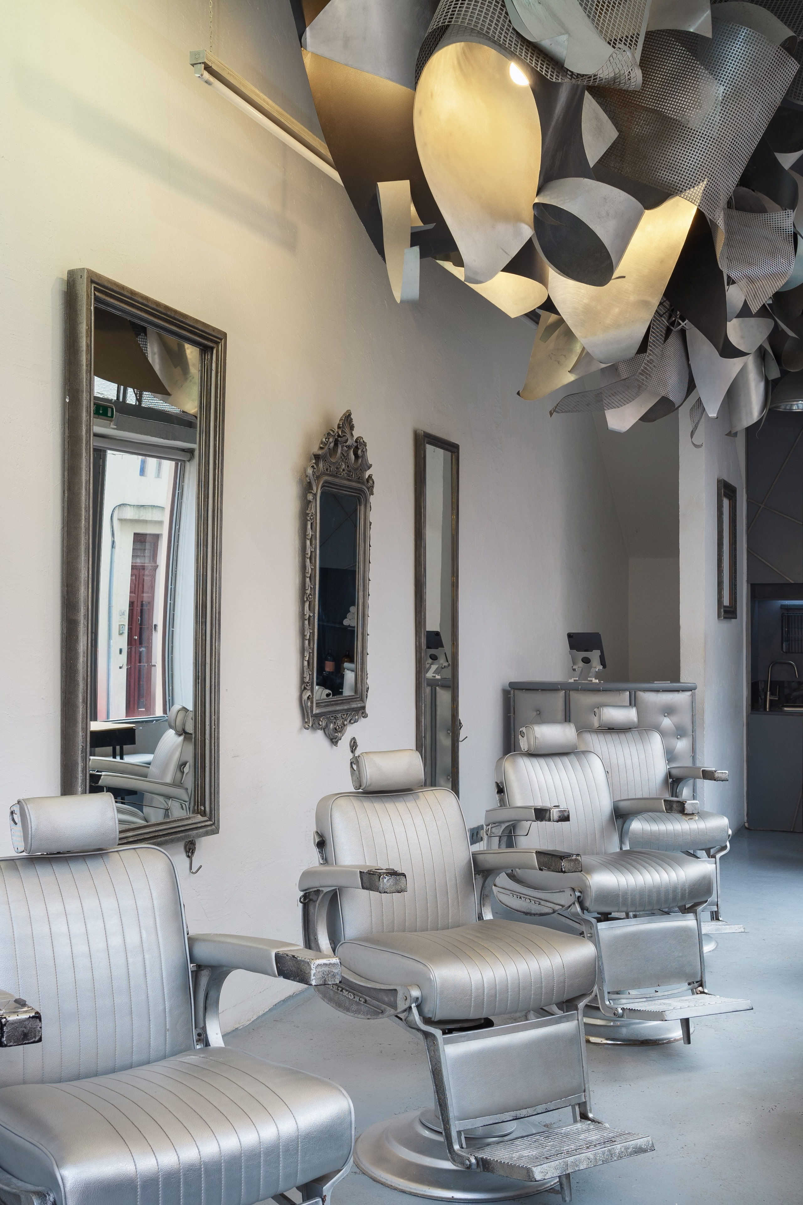 Lab Sixty One. Мария Шер. Профессиональный фотограф в городе Порту, Португалия