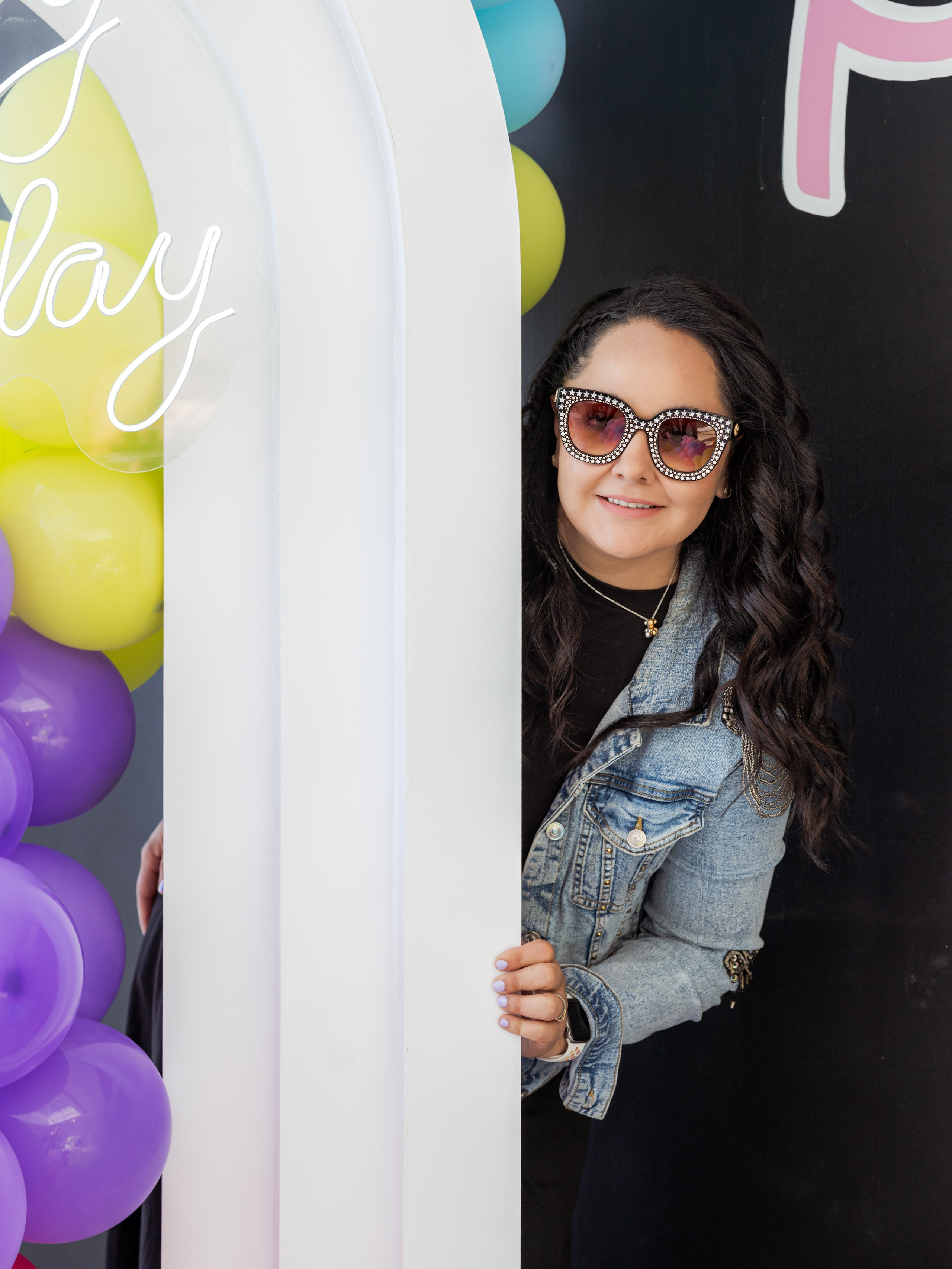 Balloon Decoration Studio. Lifestyle a rodinná fotografka v Pisku Oxana Telupilova