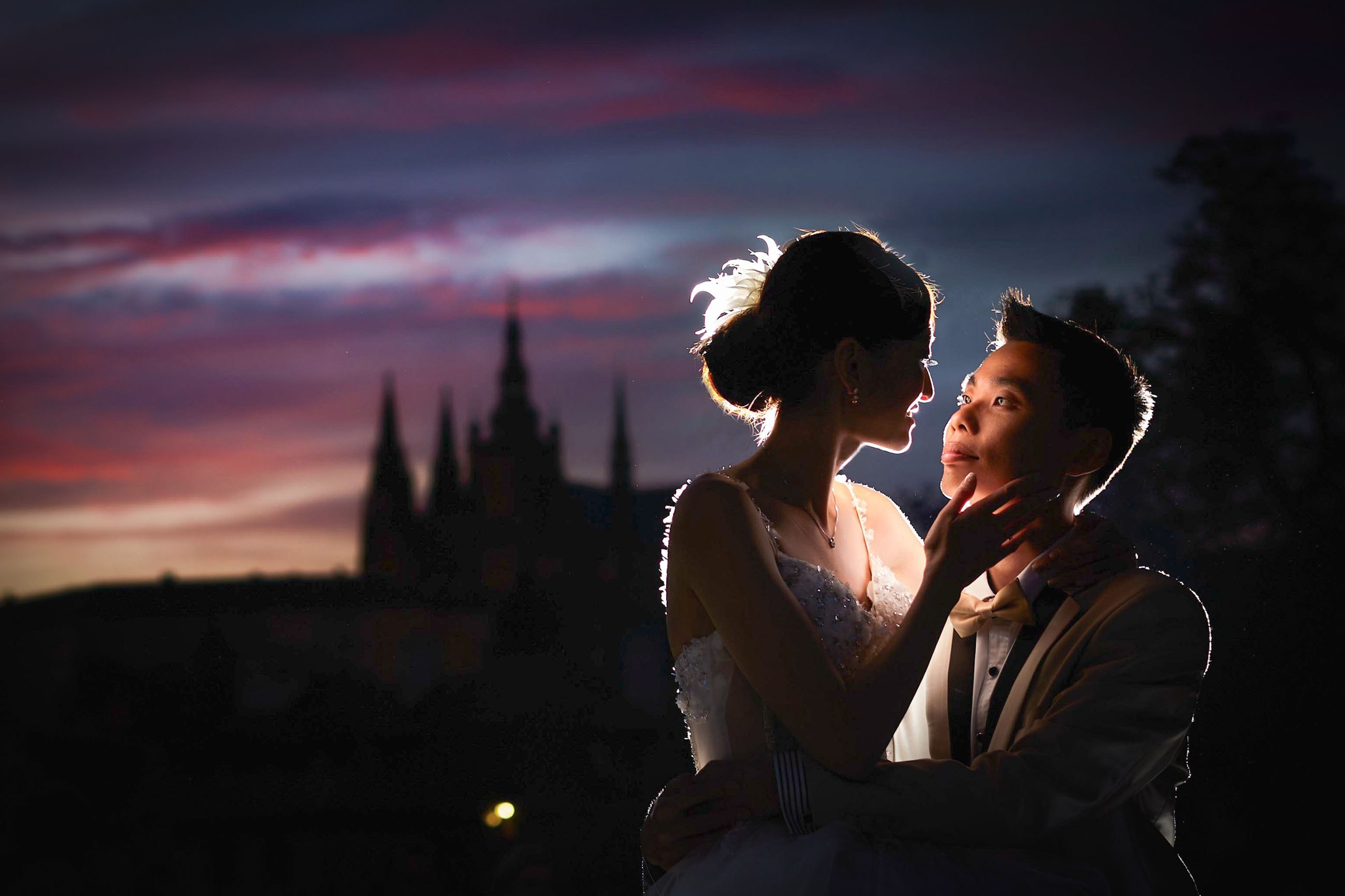 Engagements. Northeast Ohio (Cleveland, Youngstown, Akron) Wedding Photography