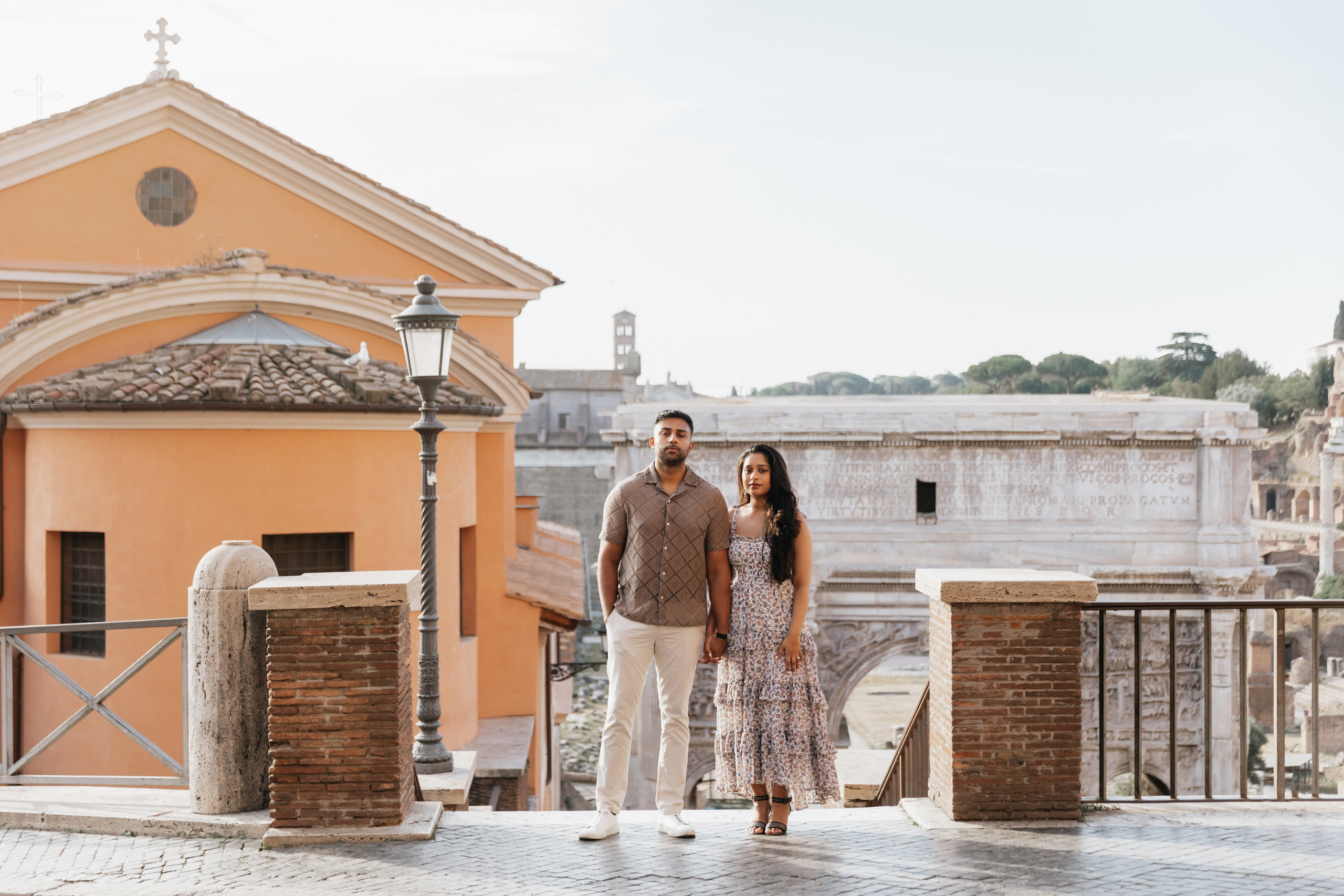 Couple photoshoot in Rome. Photographer in Rome