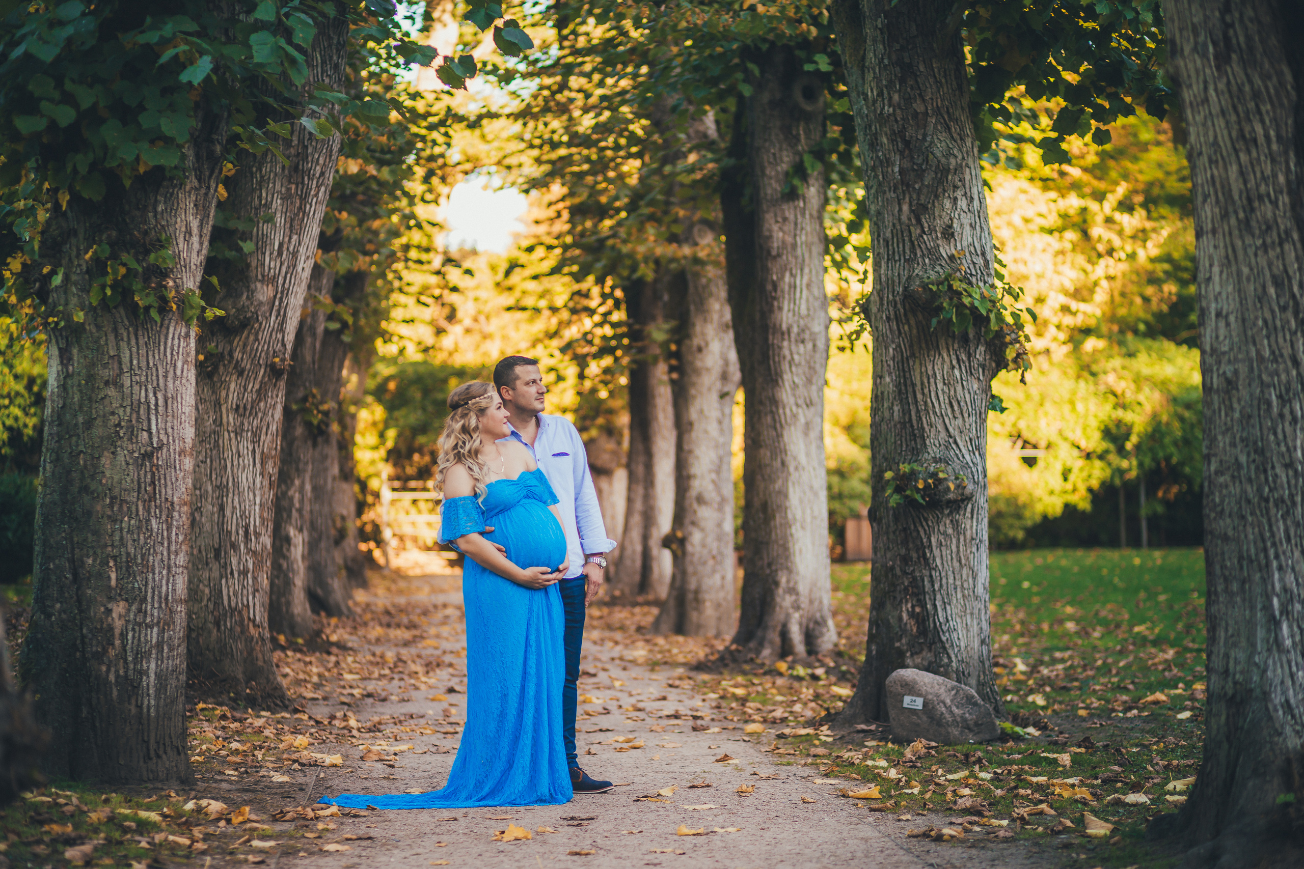 Babybauch Fotoshooting in Hamburg günstig, Fotograf in Hamburg. Fotografin Hamburg Reinbek Elizaveta Romanova