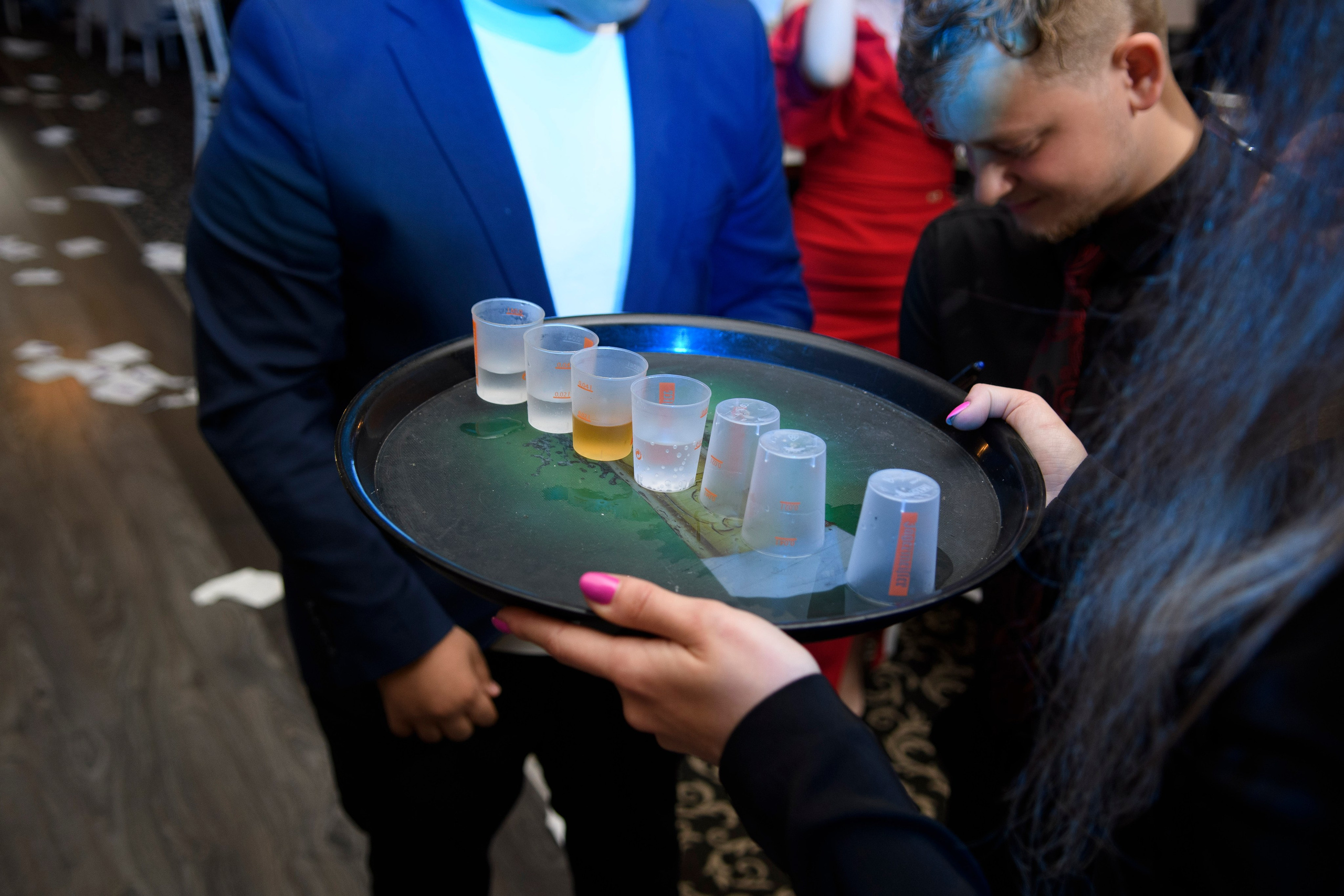 Bal liceul Virigil Magearu - Velveto. MDimaFotoStudio. Fotograf de nuntă, evenimente private și de familie