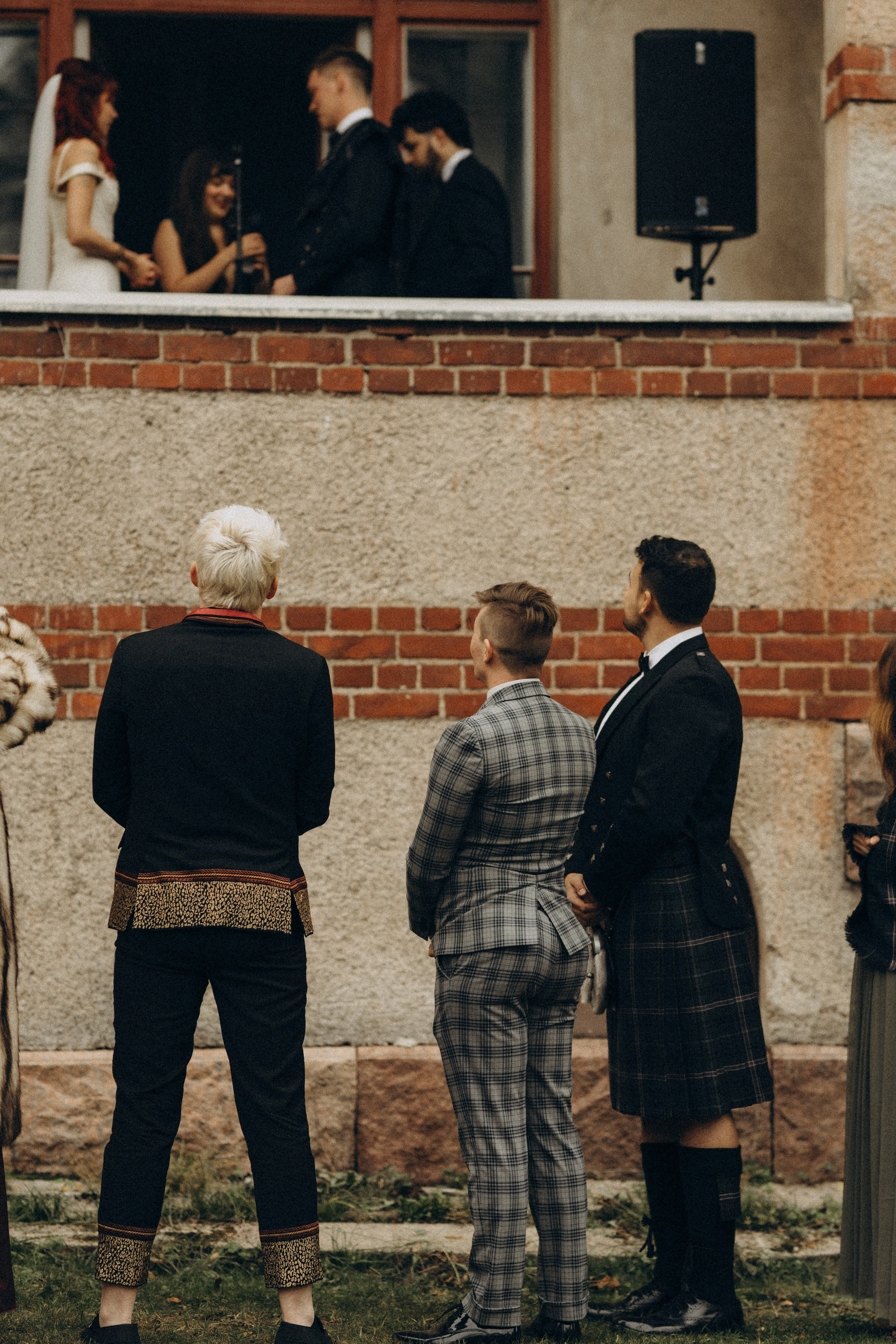 Venla & Kerr. Wedding and portrait photographer in Helsinki Vickan O