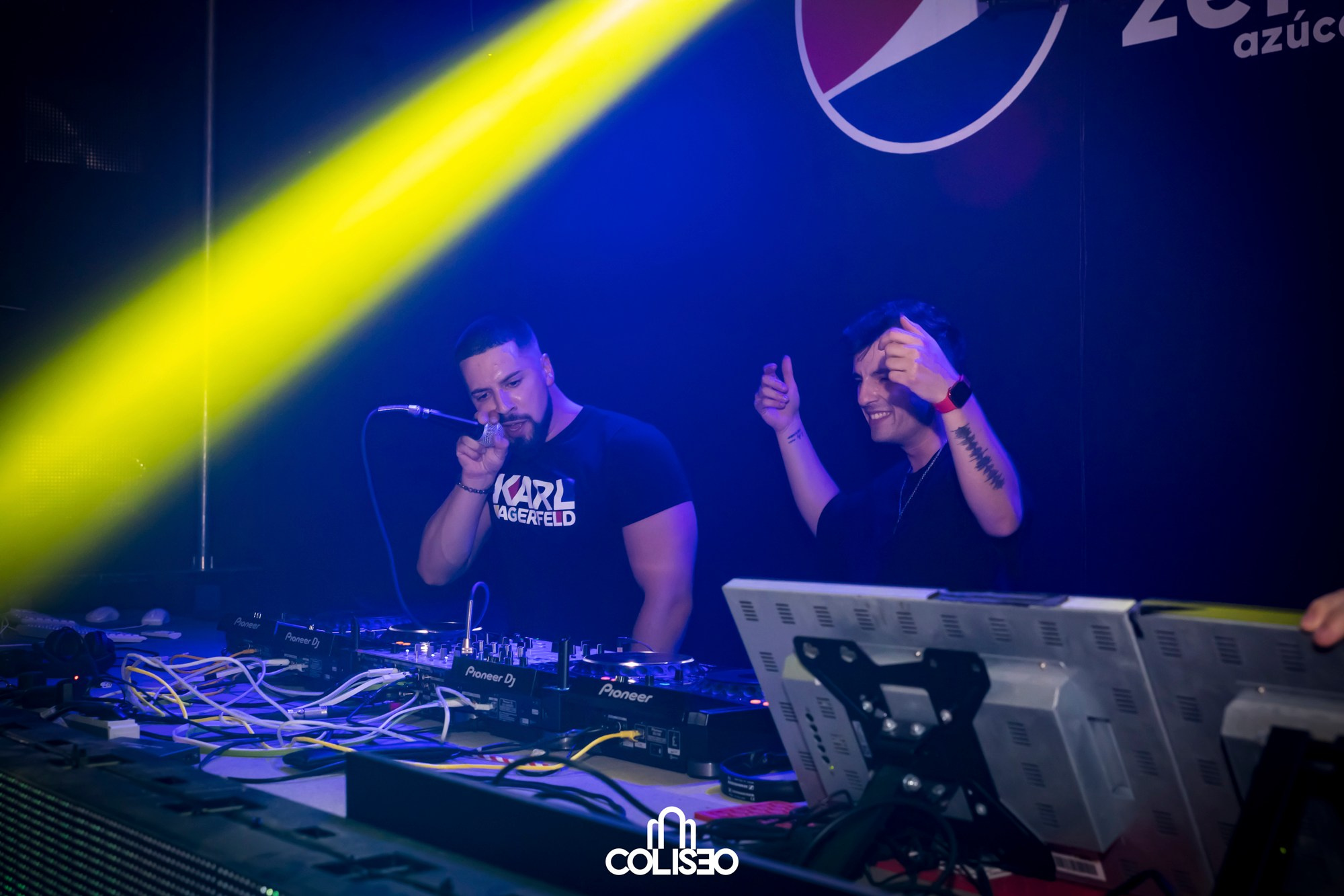 Eventos Galicia, A Coruña. RabelByCris Fotógrafa en Coruña de Eventos, sesiones, mascotas