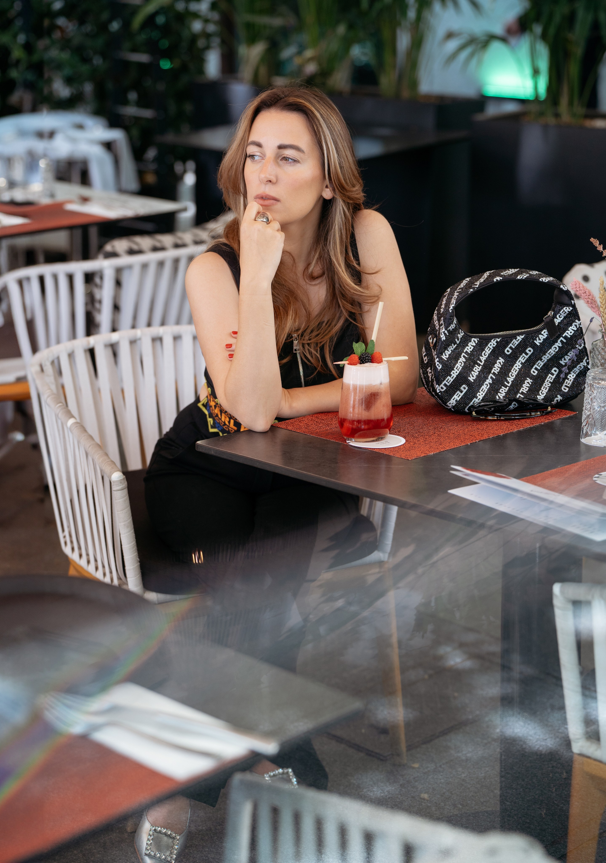 Fotografía lifestyle Madrid. sesión de fotos en estudio Madrid. sesión fotográfica individual Madrid. Fotógrafo en Madrid, España. Alyona Belyaninova