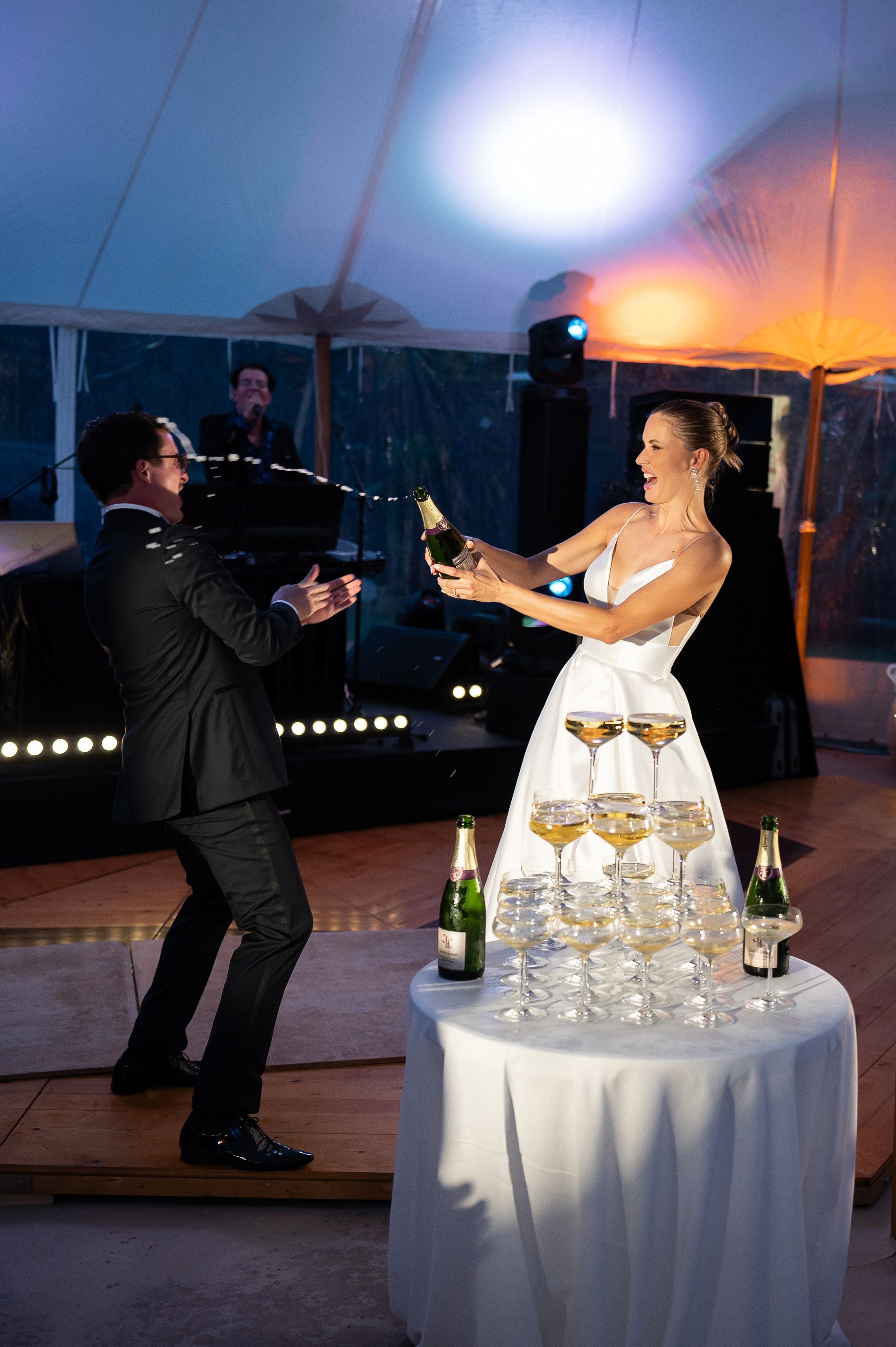 Nico & Mira. Wedding photographer in Spain