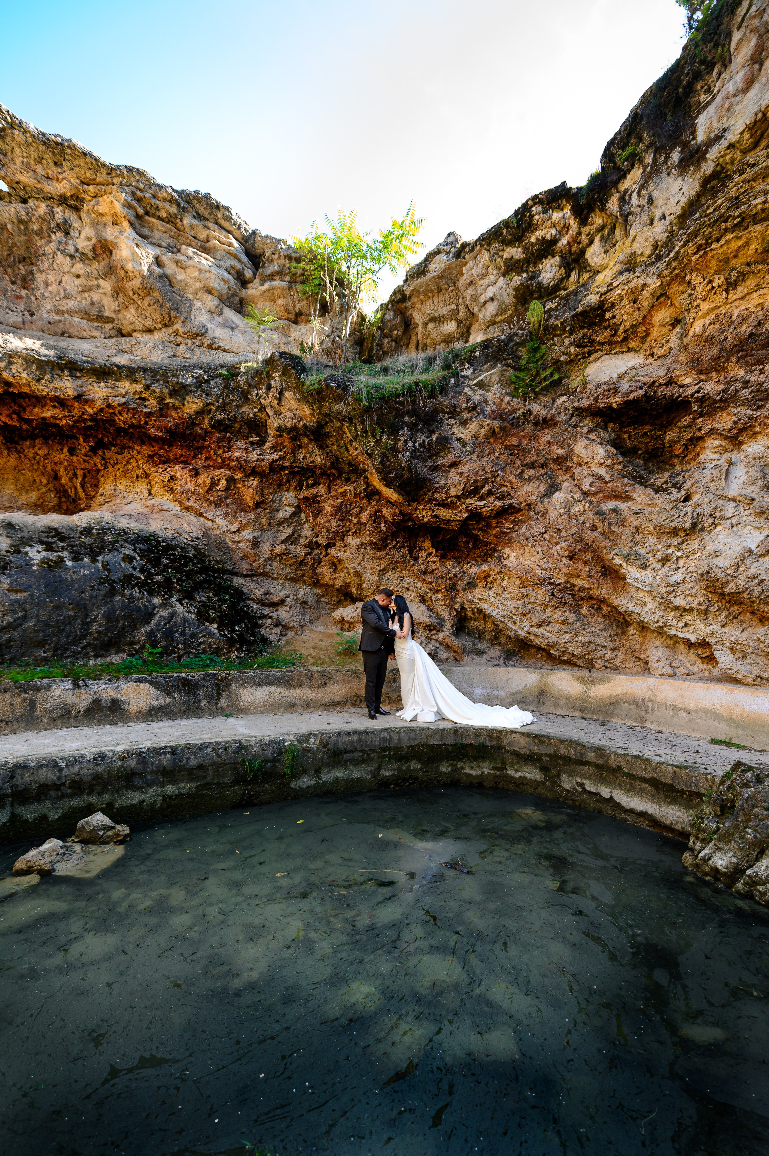 Laura & Cosmin. Mugurel Olteanu Fotograf