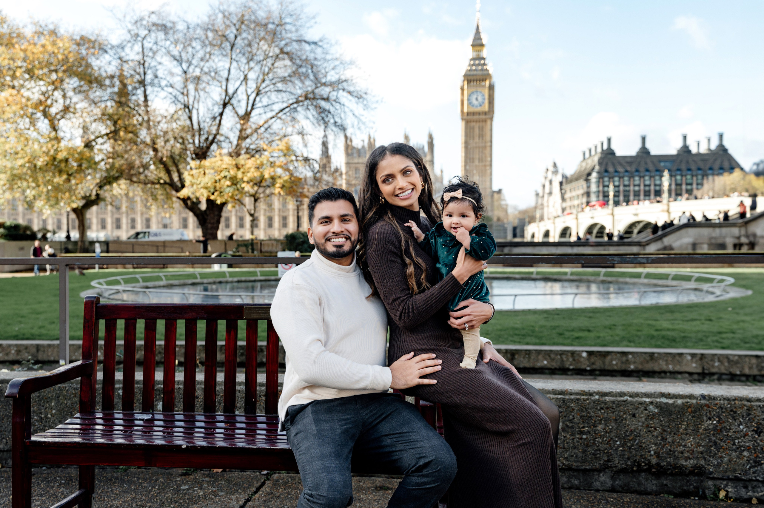 Westminster Kevin&Trisha with baby. FAMILY AND WEDDING PHOTOGRAPHER IN LONDON MARINA RIVA