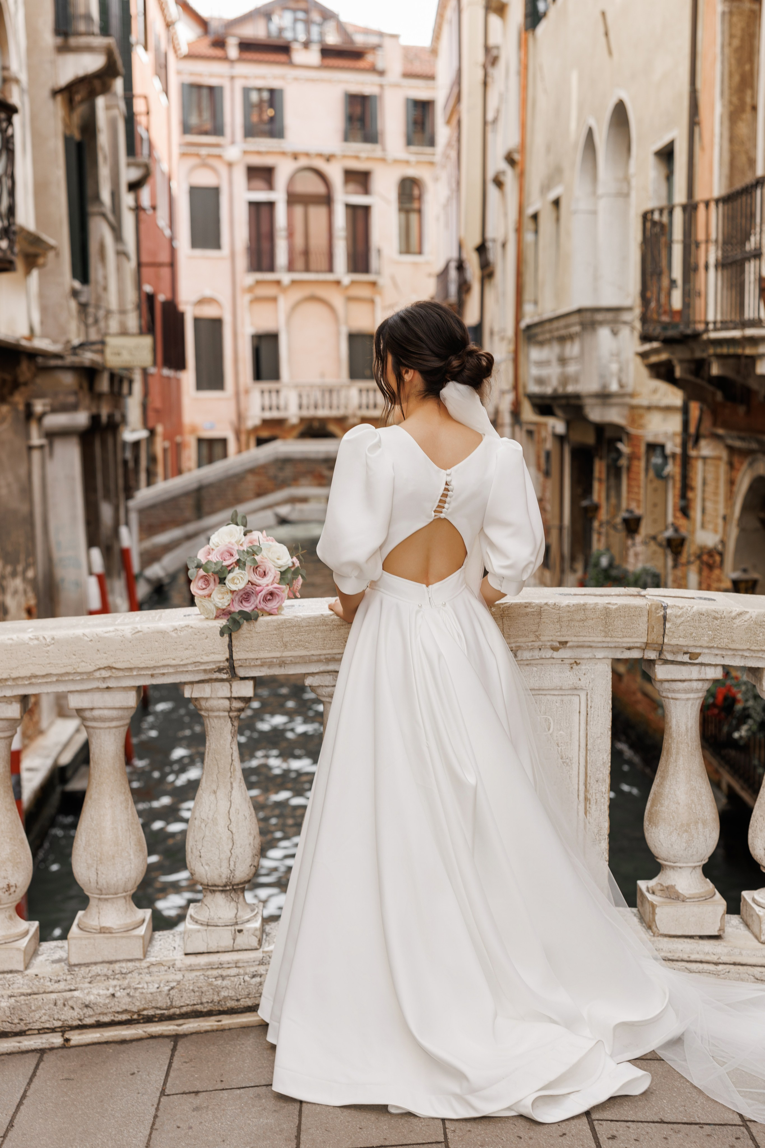 Wedding. Fotografo professionista specializzato in fotografia di matrimoni, cermonie ed eventi!