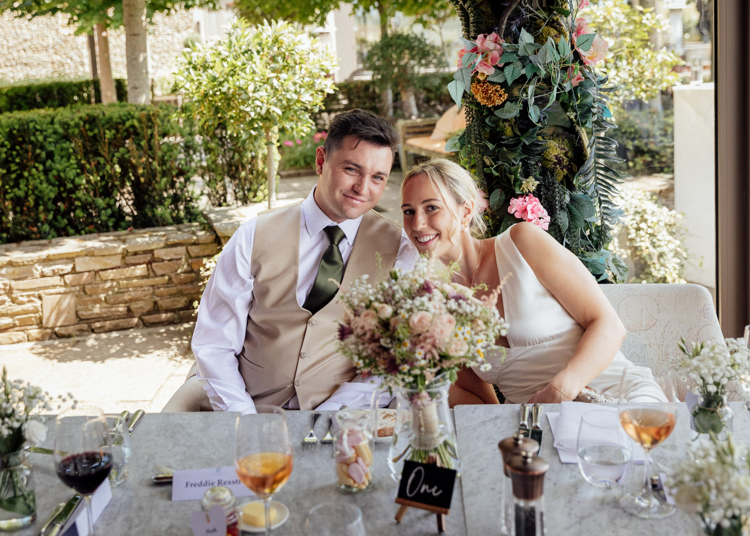 Elegant Wedding Photo Gallery in Hertfordshire. Timeless Wedding & Event Photography — based London, working across Europe