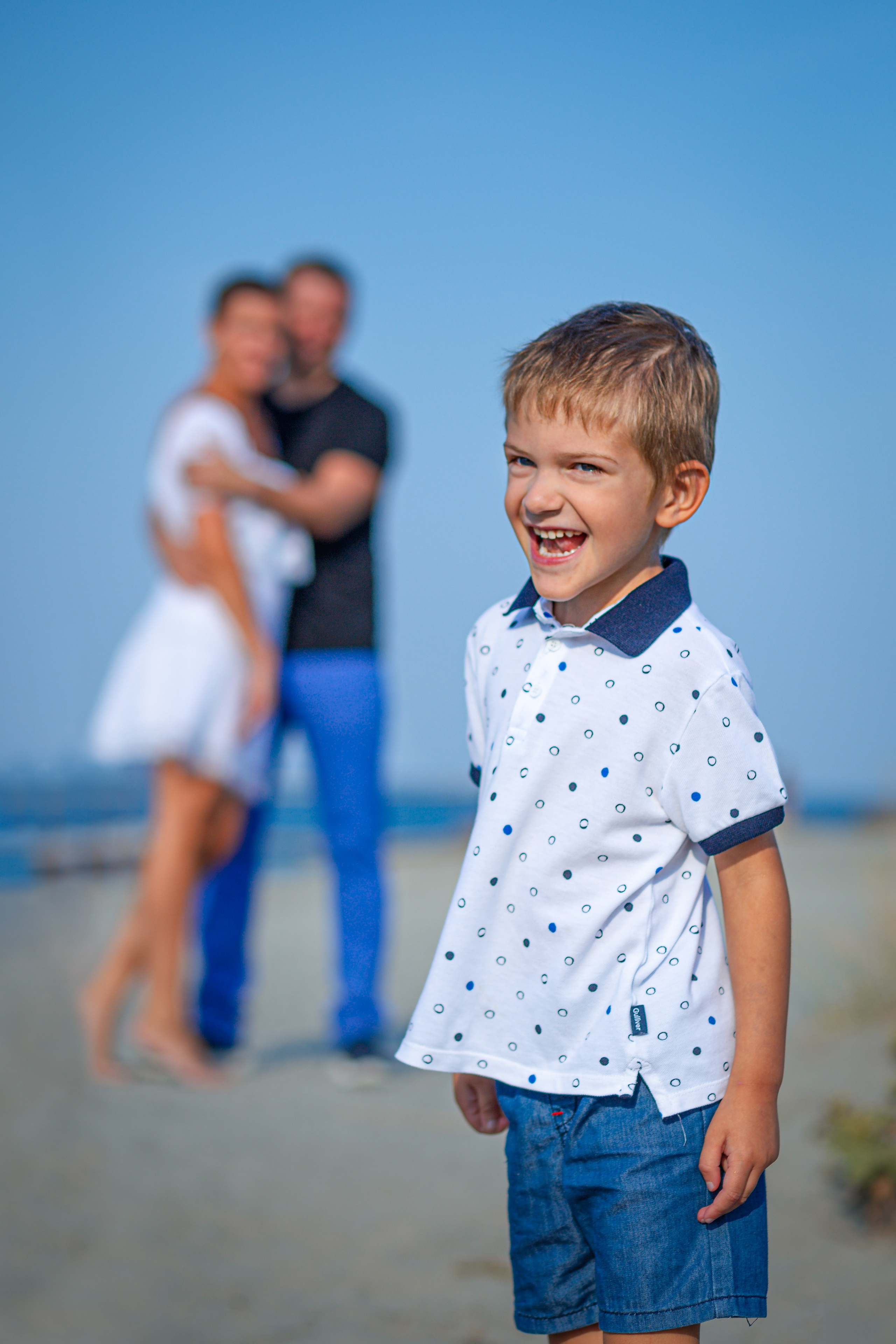 Семейни фотосесии. Фотограф Бургас. Фотосесии в студио и на открито, портрети, заснемане