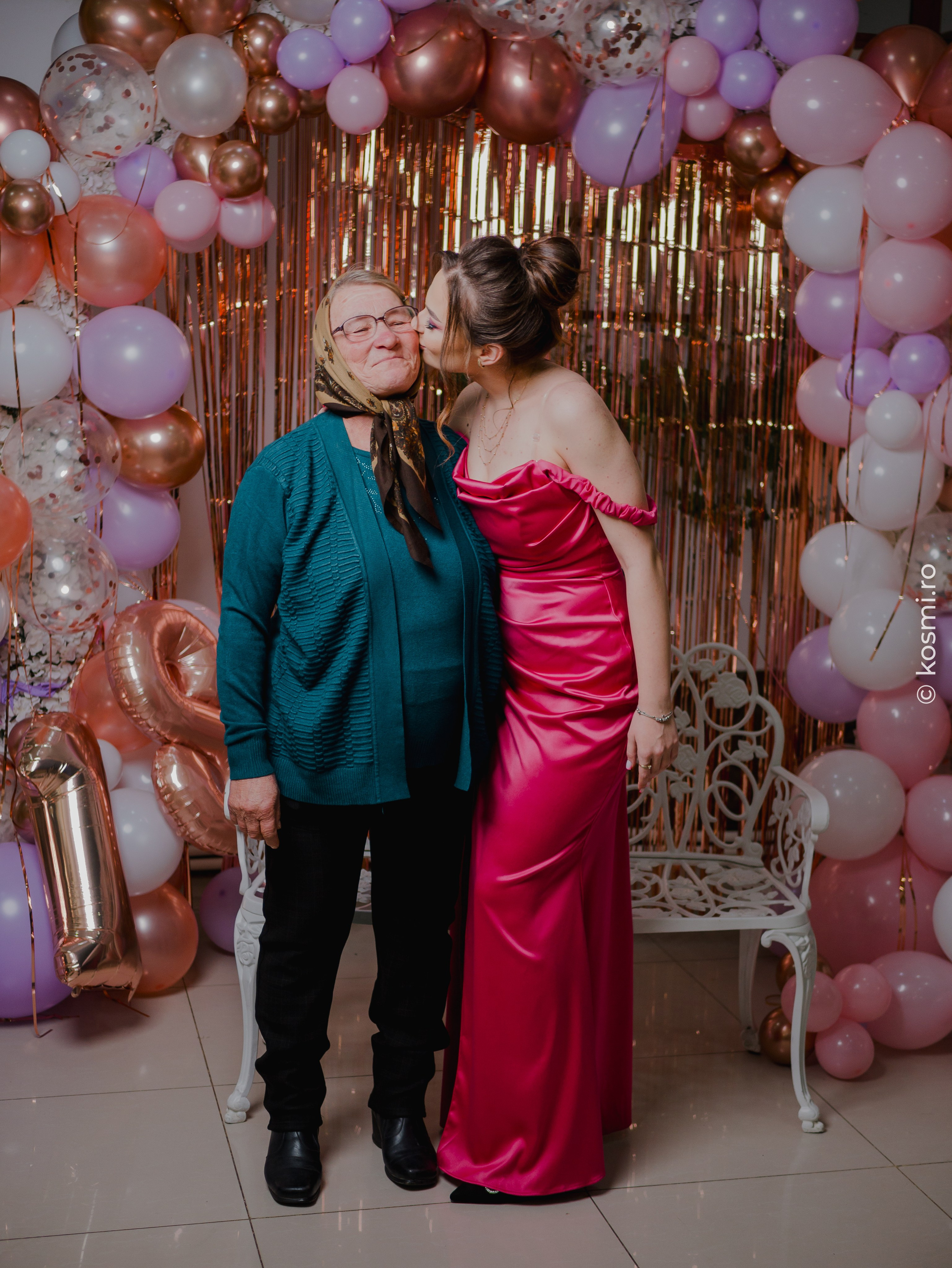 Majorat Andreea. Kosmi