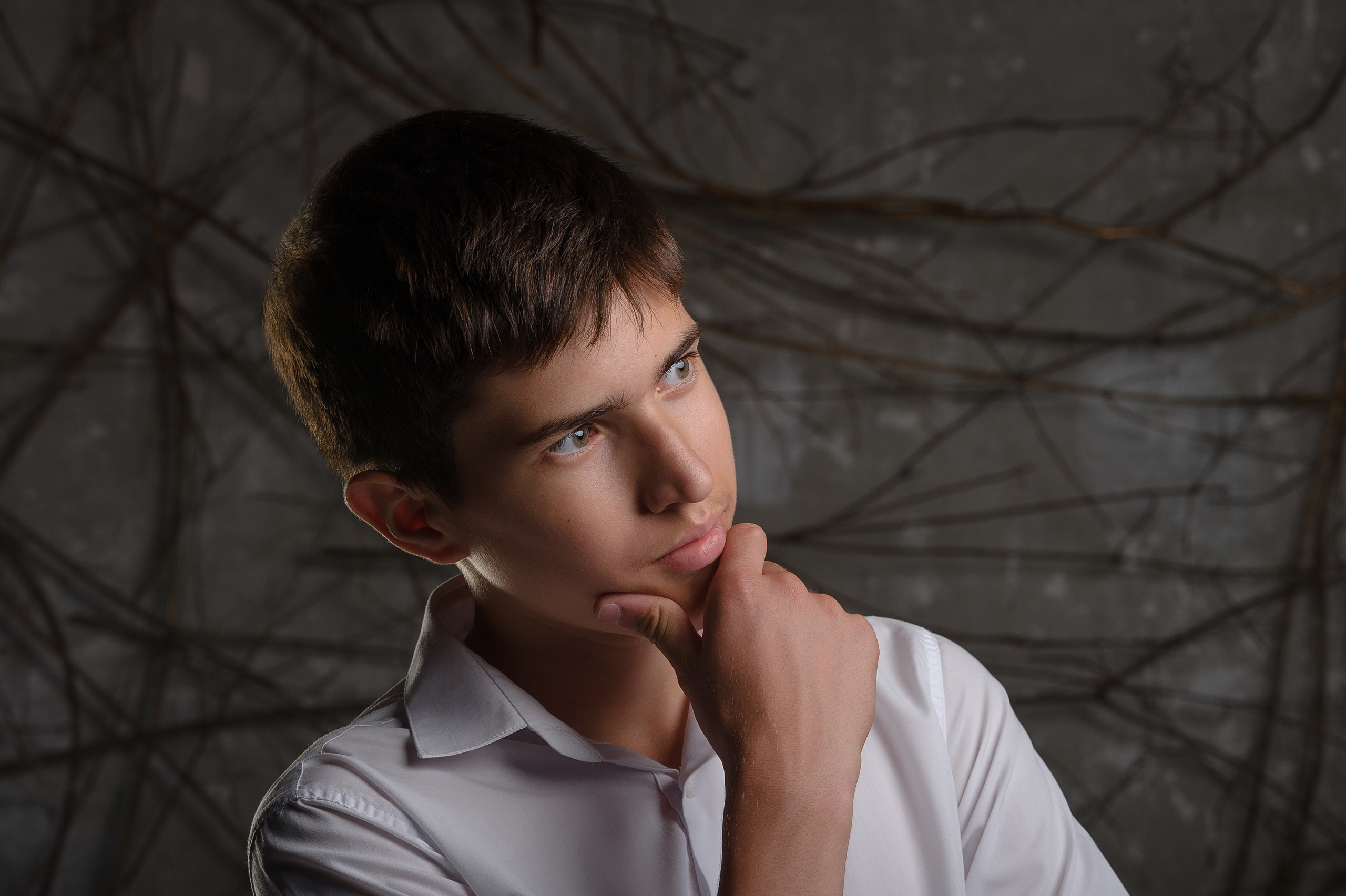 Студийный Портрет Димы. Семейный фотограф в Кишинёве THOMAS SHTIFT