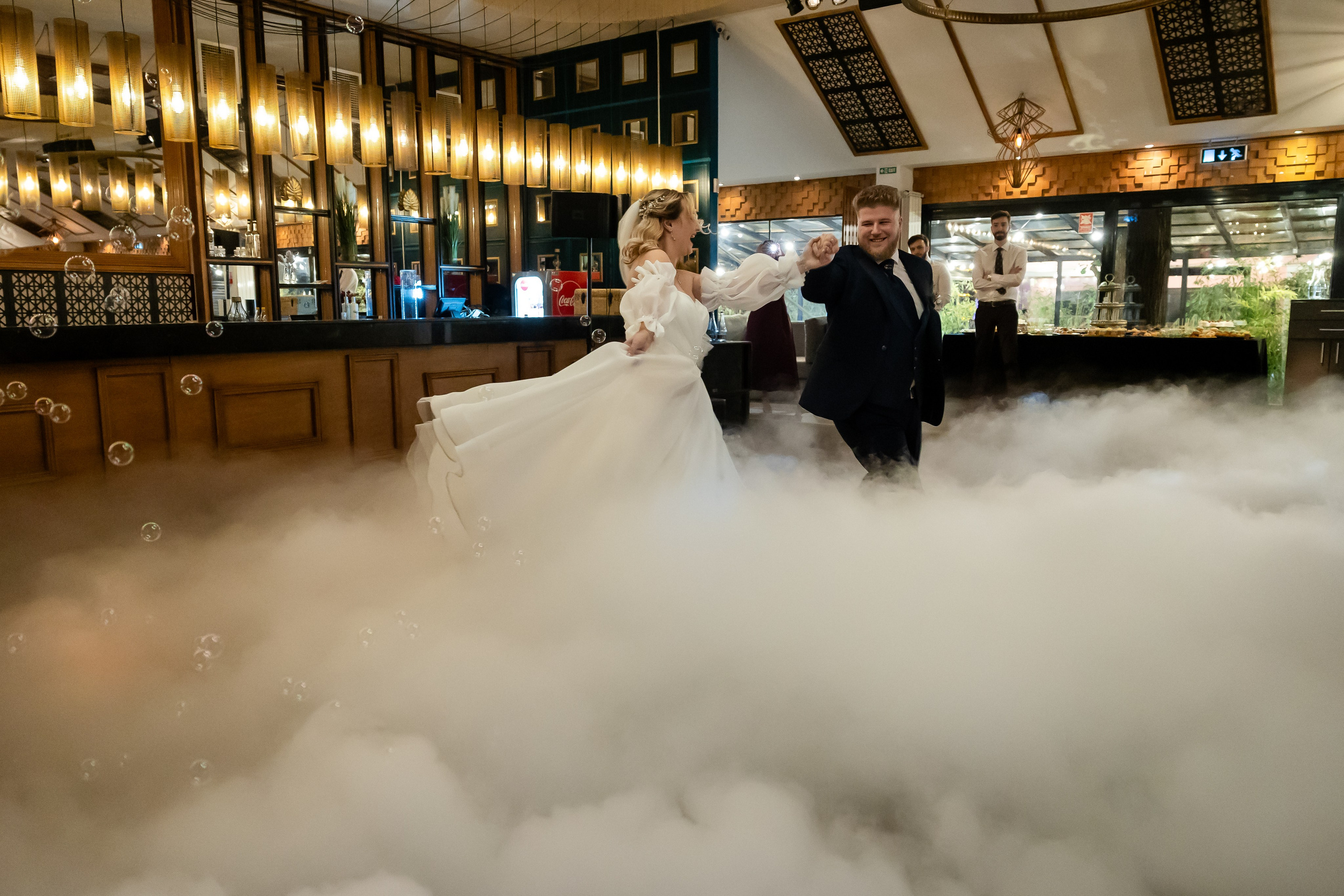 Nunta Velveto Pool. MDimaFotoStudio. Fotograf de nuntă, evenimente private și de familie