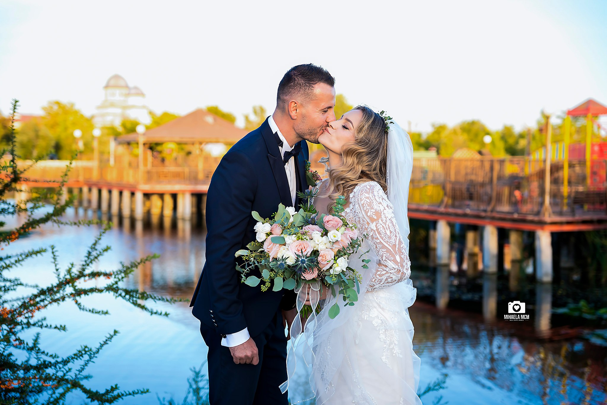 Fotograf nunta Calarasi. Fotograf nunta Constanta. MCM Happy Studio – Fotograf & Videograf Evenimente | Nuntă & Botez