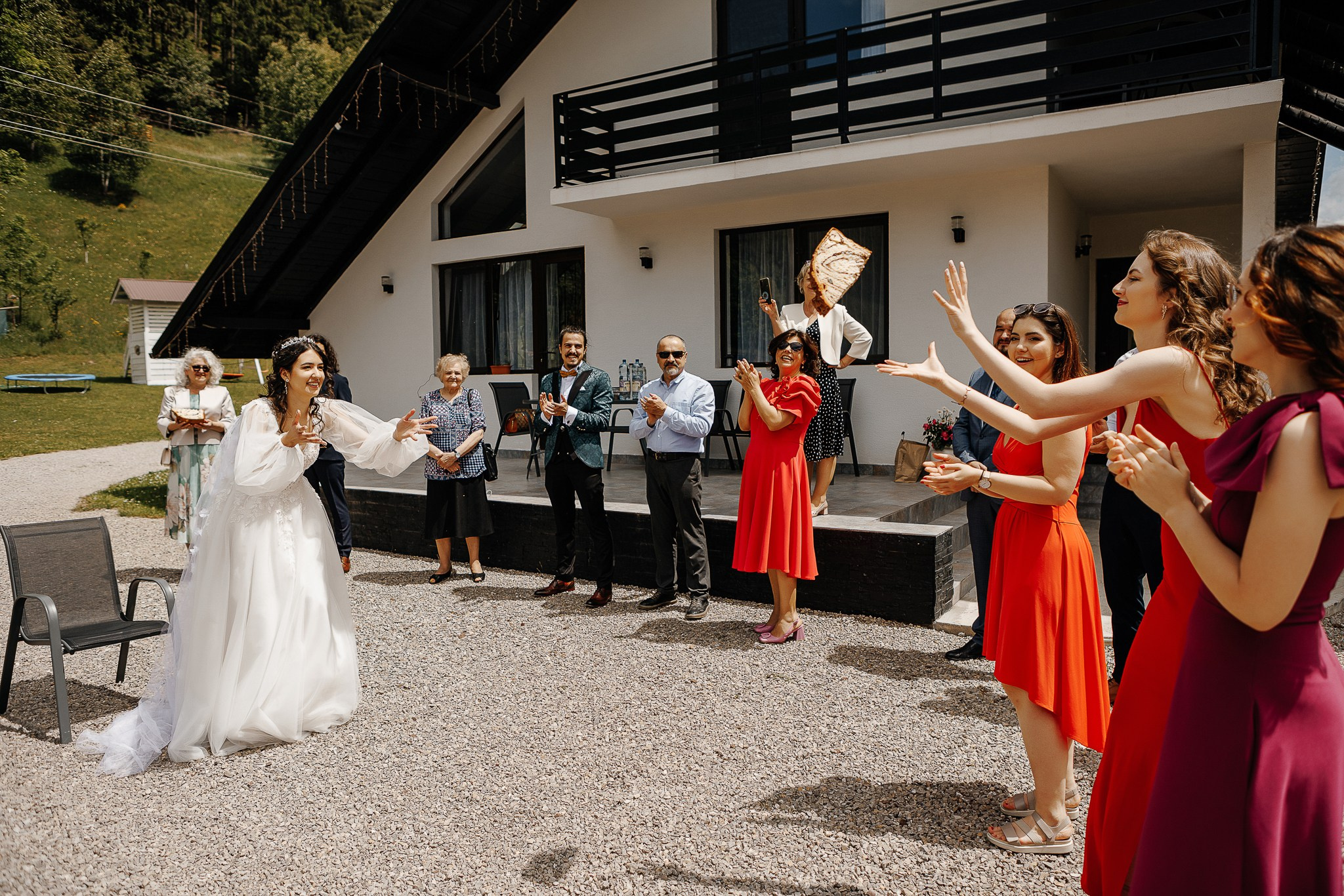 Radu si Diana. Wedding photographer and videographer