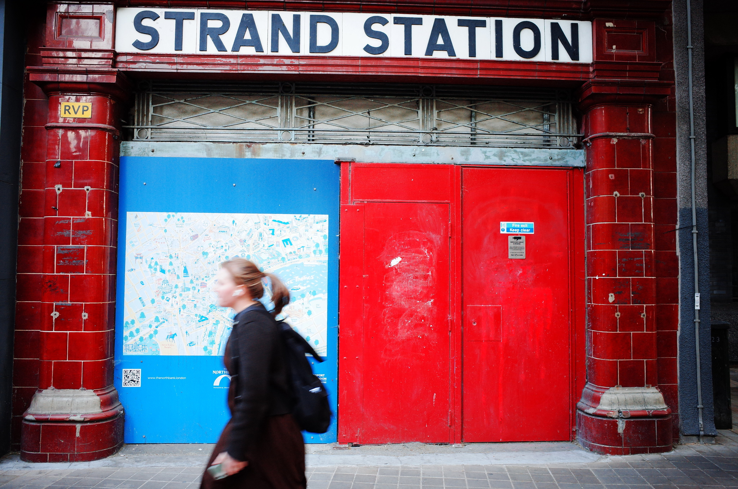 Strand Song. Victoria Dini. Art photography in London / Folkestone, UK