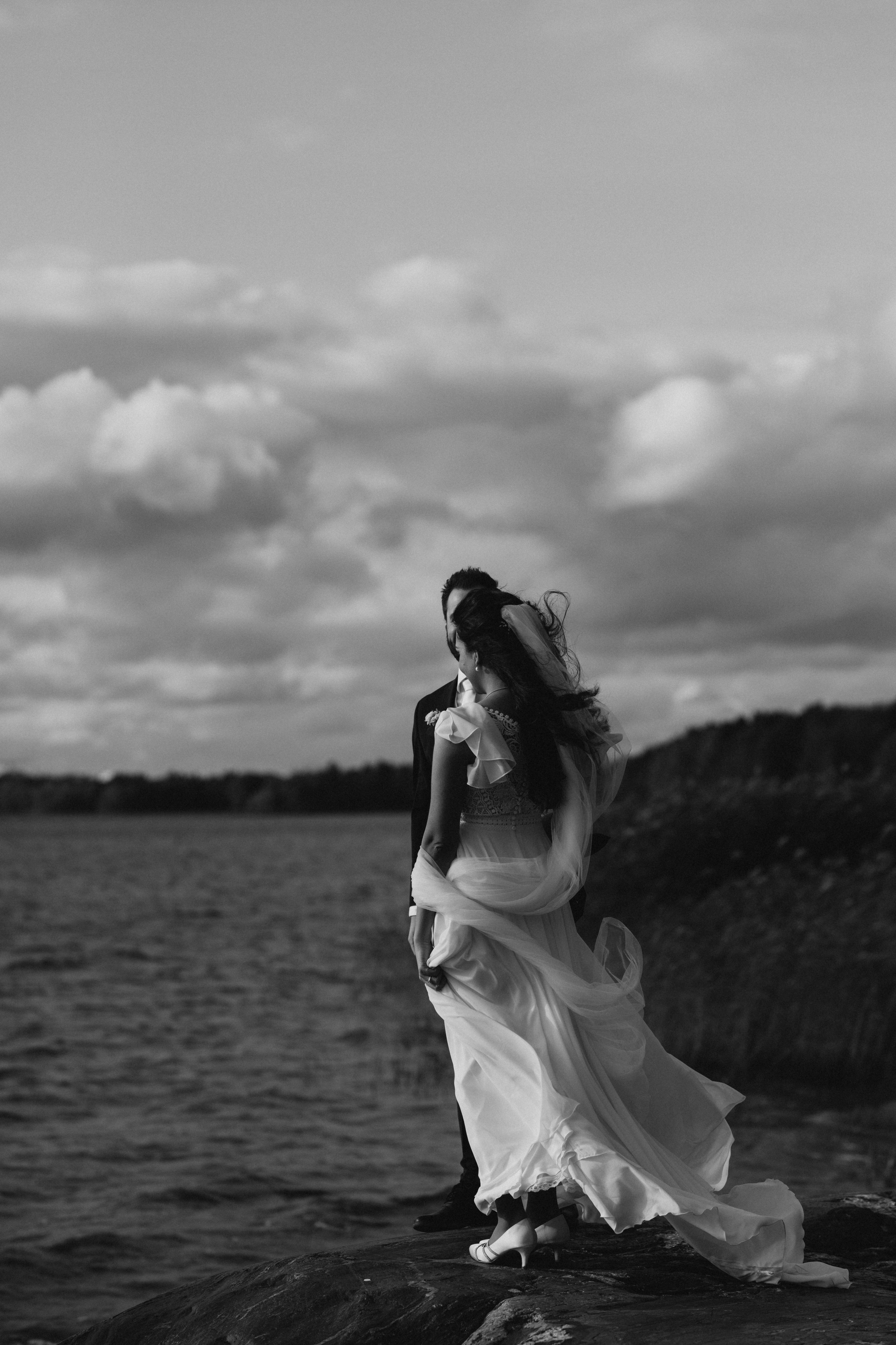 W&S. Wedding and portrait photographer in Helsinki Vickan O