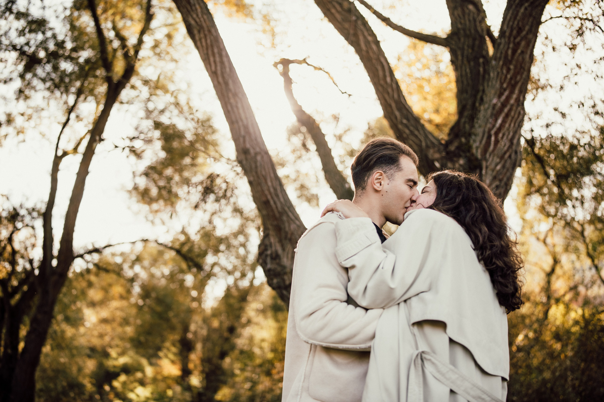 Sedinta foto realizata la Drumul Sfântul Ioan din Cluj-Napoca. Horatiu Fat: Fotograf si Videograf Profesionist Nunta Cluj-Napoca