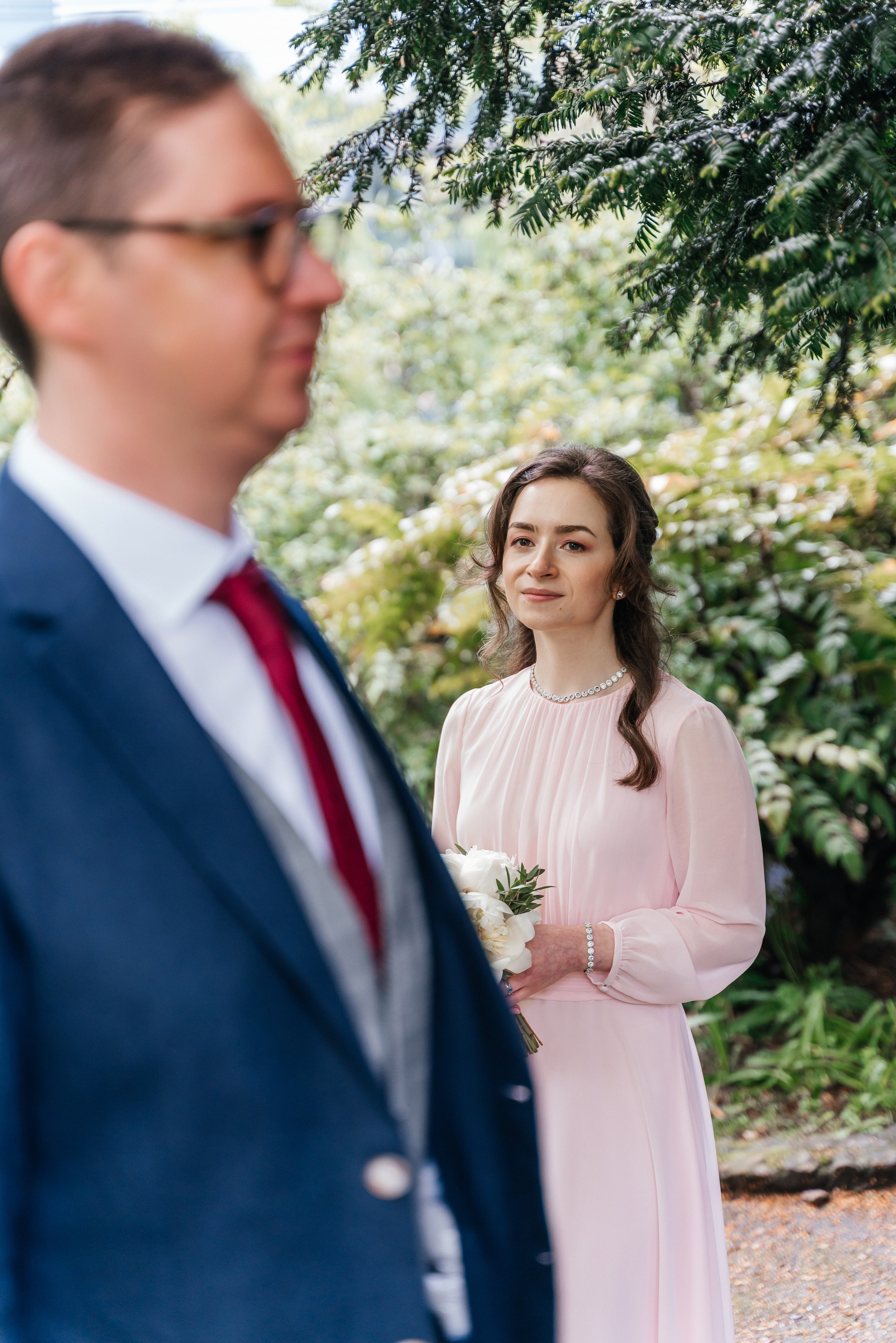 Reading Town Hall, Reading Town Hall civil ceremony, small wedding at Reading Town Hall, wedding at Reading, wedding at Reading, civil ceremony at Reading, small civil ceremony Reading Town Hall, wedding photography at Forbury Gardens, wedding photos at Forbury Gardens