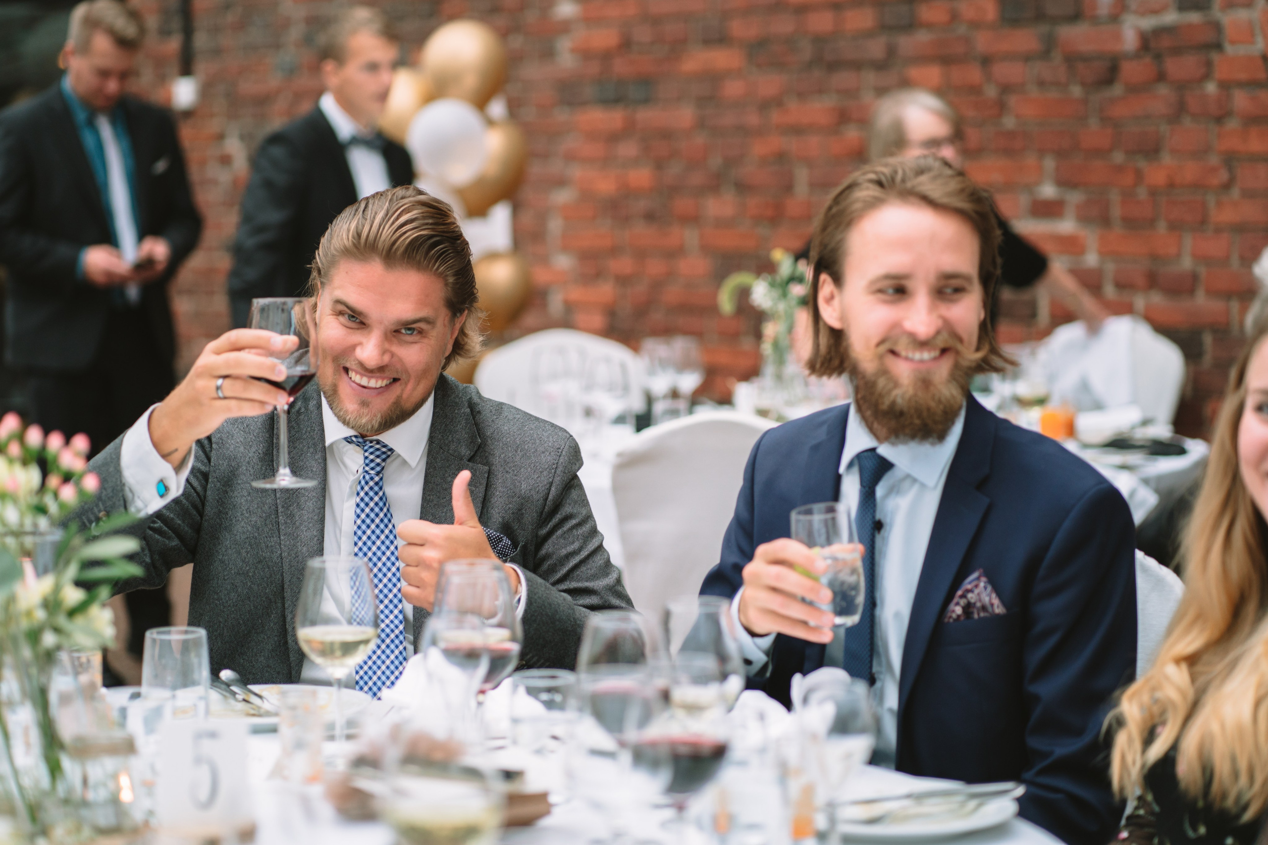 DiaFoto Barcelona Wedding Photoshoot | Barcelona Wedding Photographer. DiaFoto — Wow Photographer in Barcelona | Premium Barcelona Photoshoot Experience