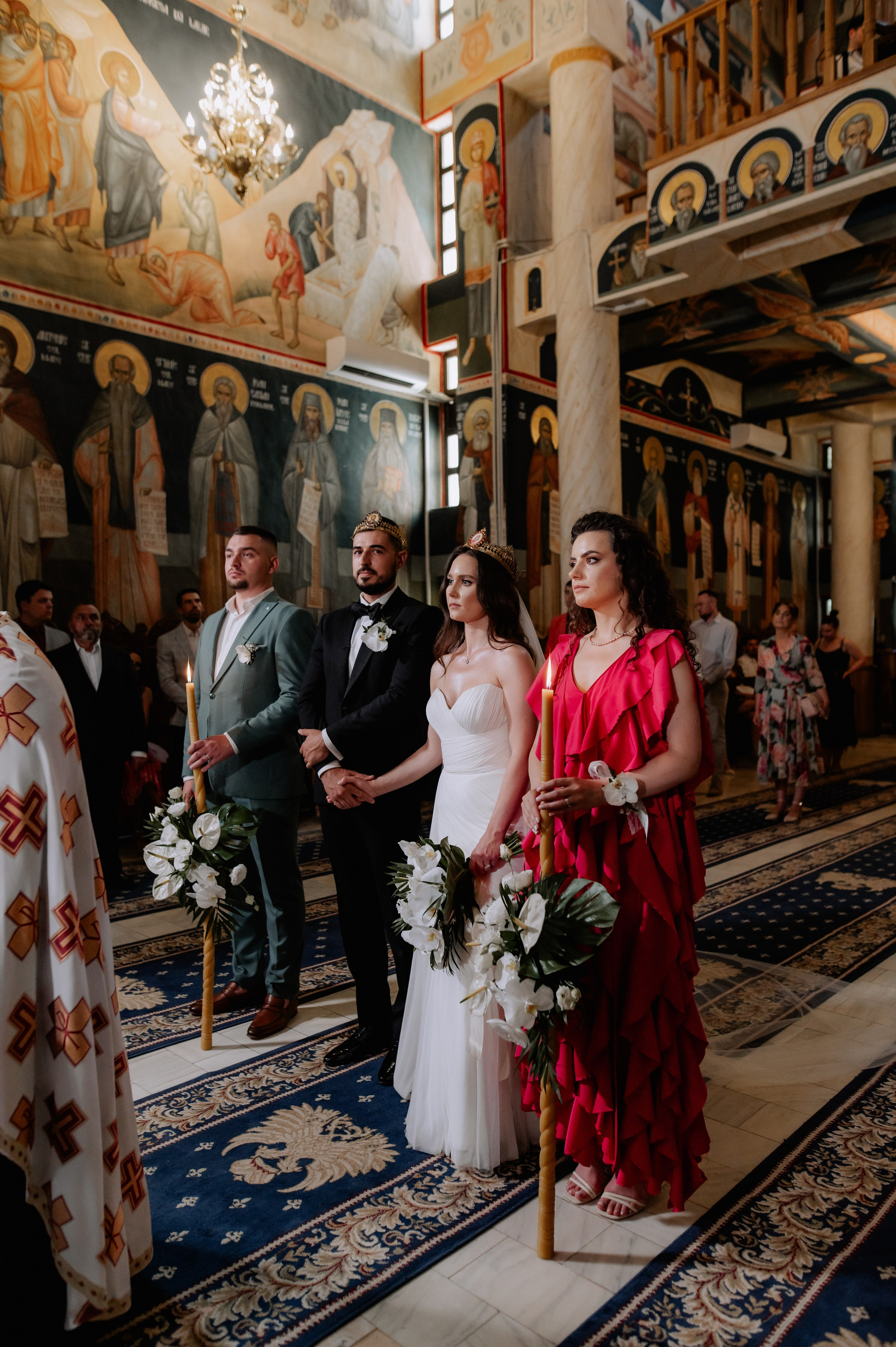 Cununie civila in aer liber , artificii de zi colorate , decor nunta , nunta la Hotel Traian. Proud Vision Weddings | Wedding Photography & Film — Servicii profesionale Foto Video Nunta Iasi