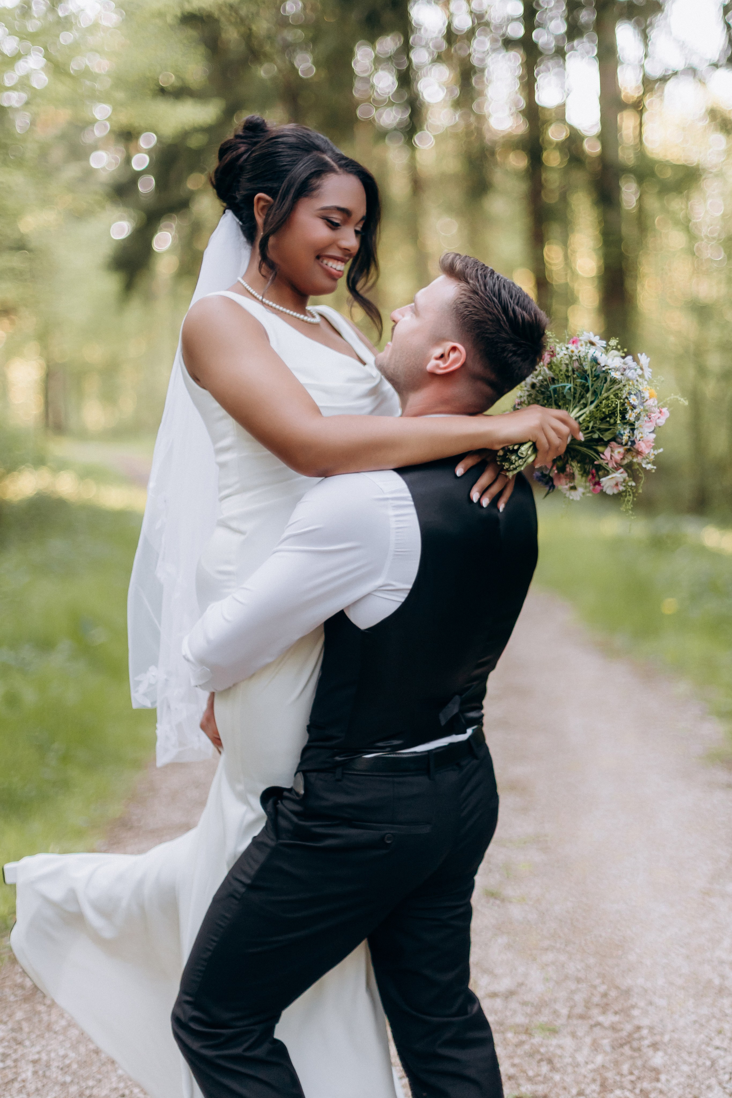 Ruben & Destiny. Wedding and Family Photograph