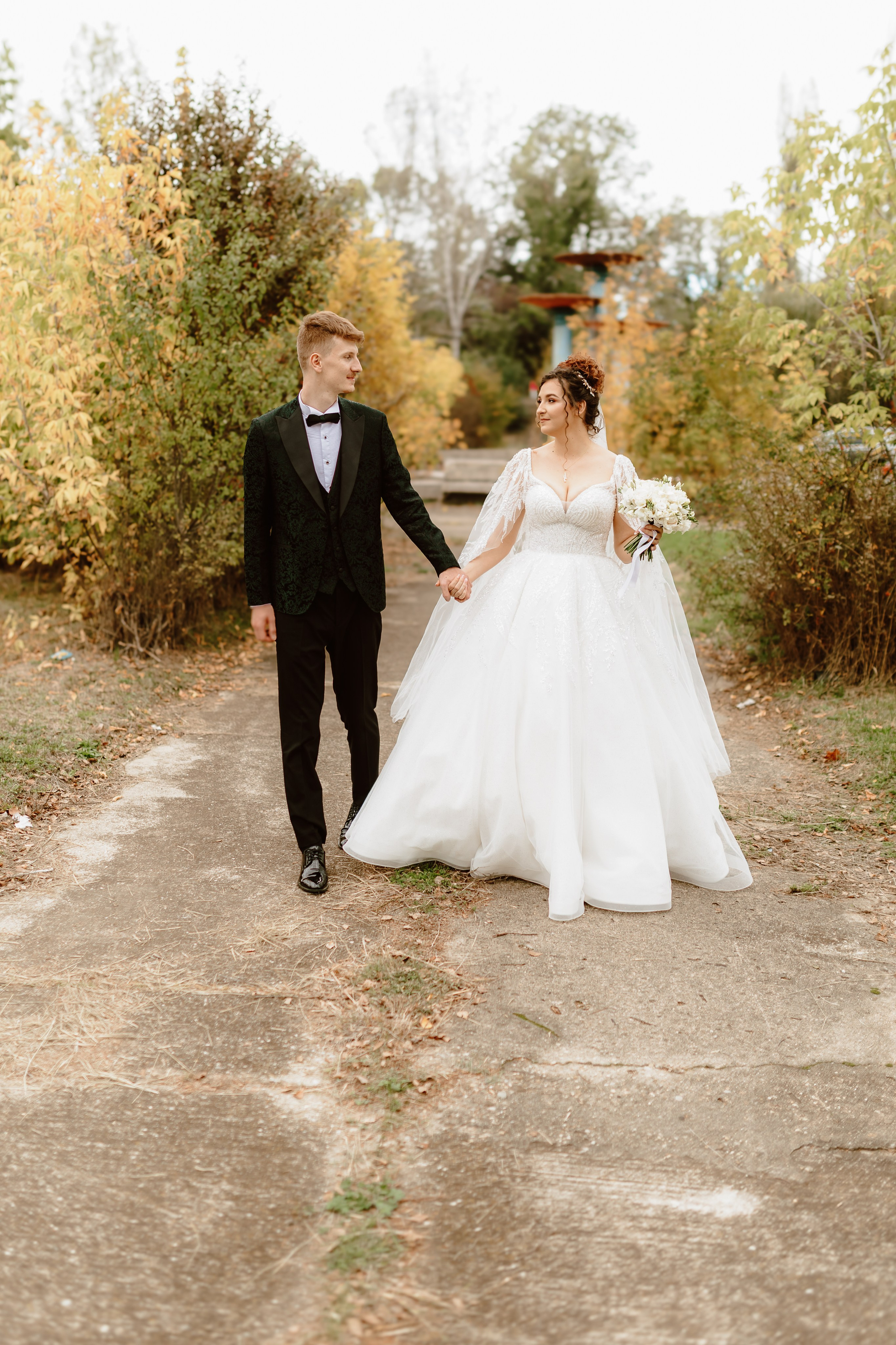Alexandra & Adrian 🍀🧡🌿. Stefan Teodorescu — Fotograf de Nunta